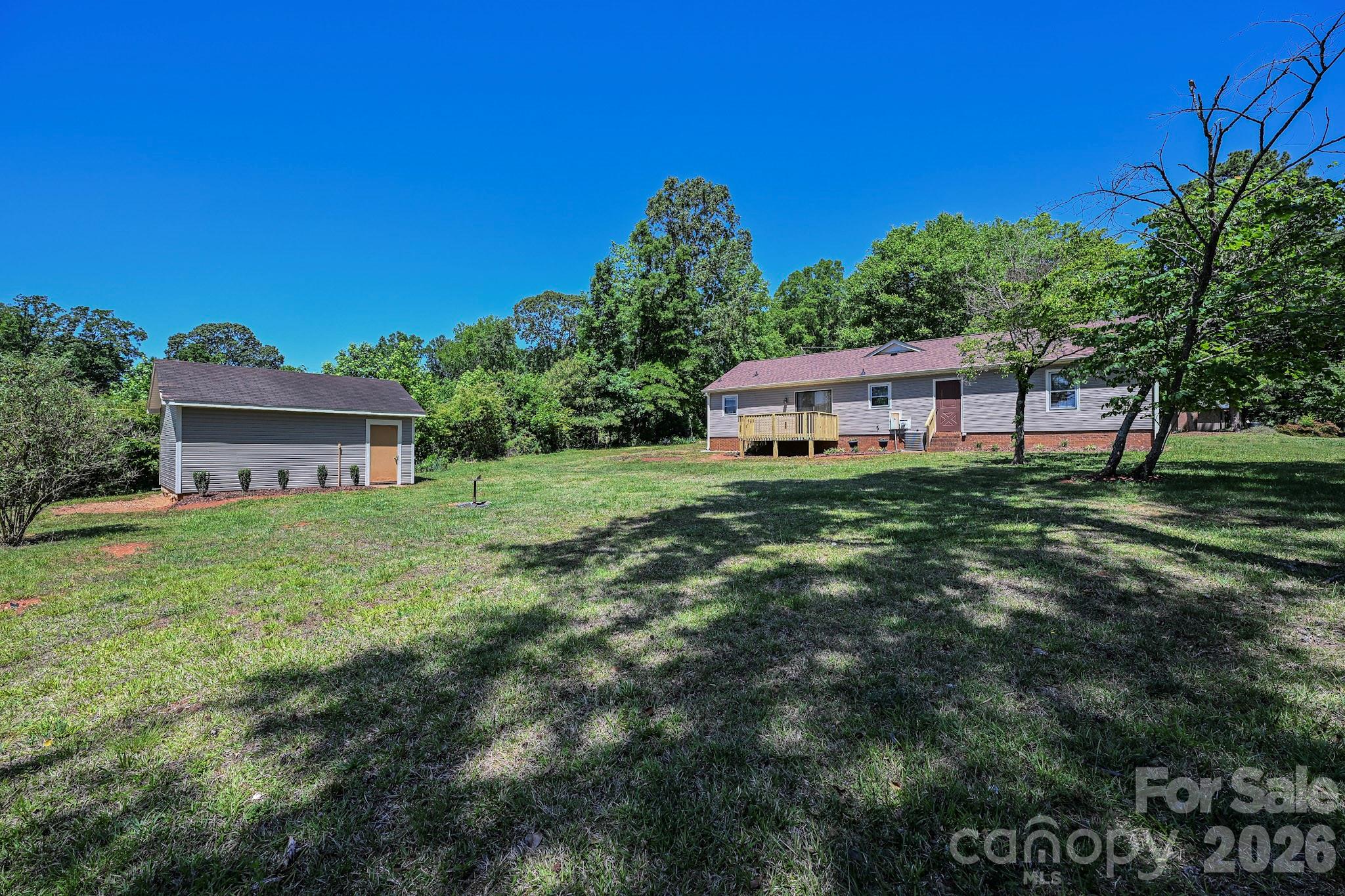 2209 Waverly Drive — Monroe