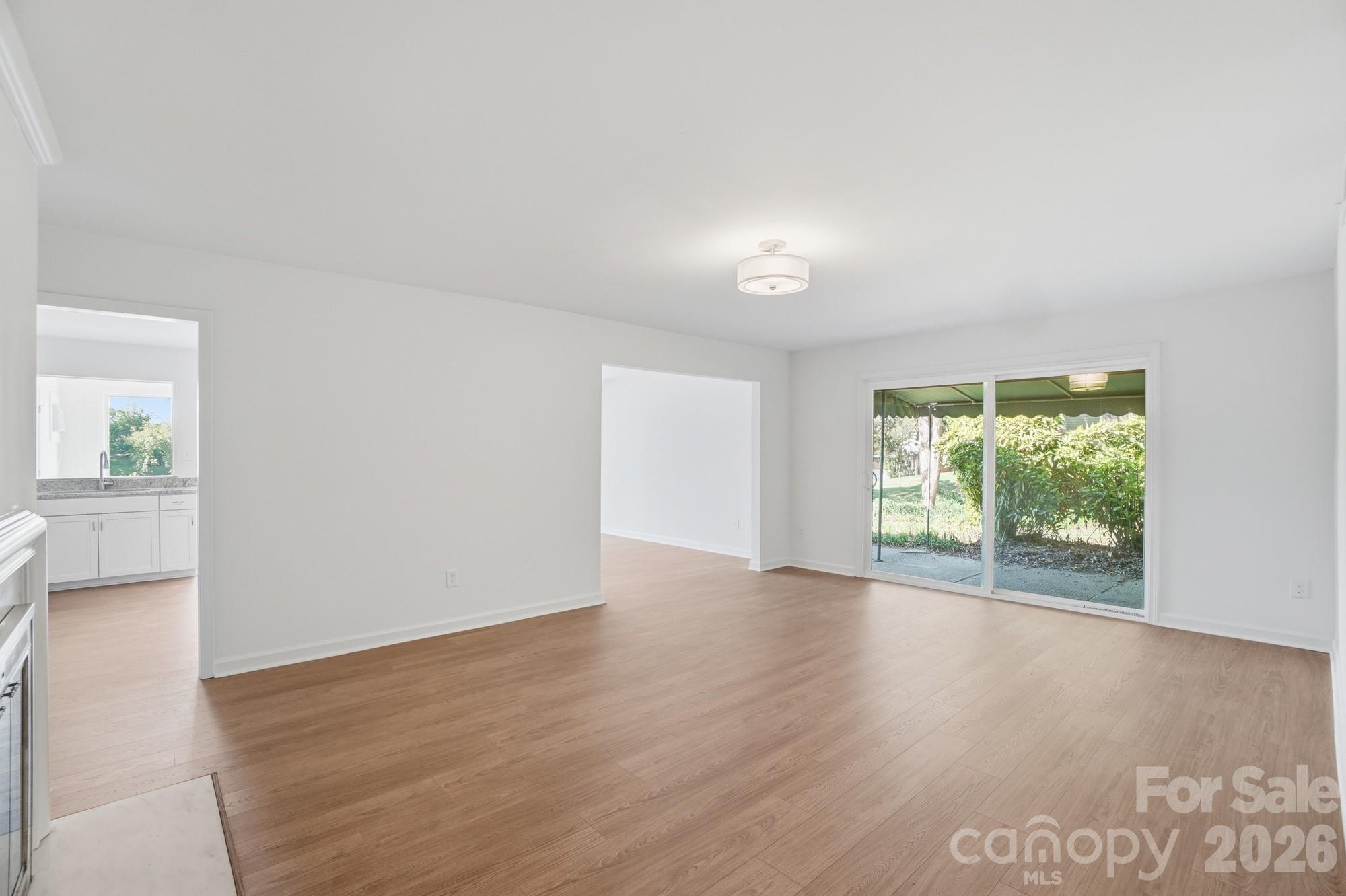 7027 Quail Hill Road — Charlotte