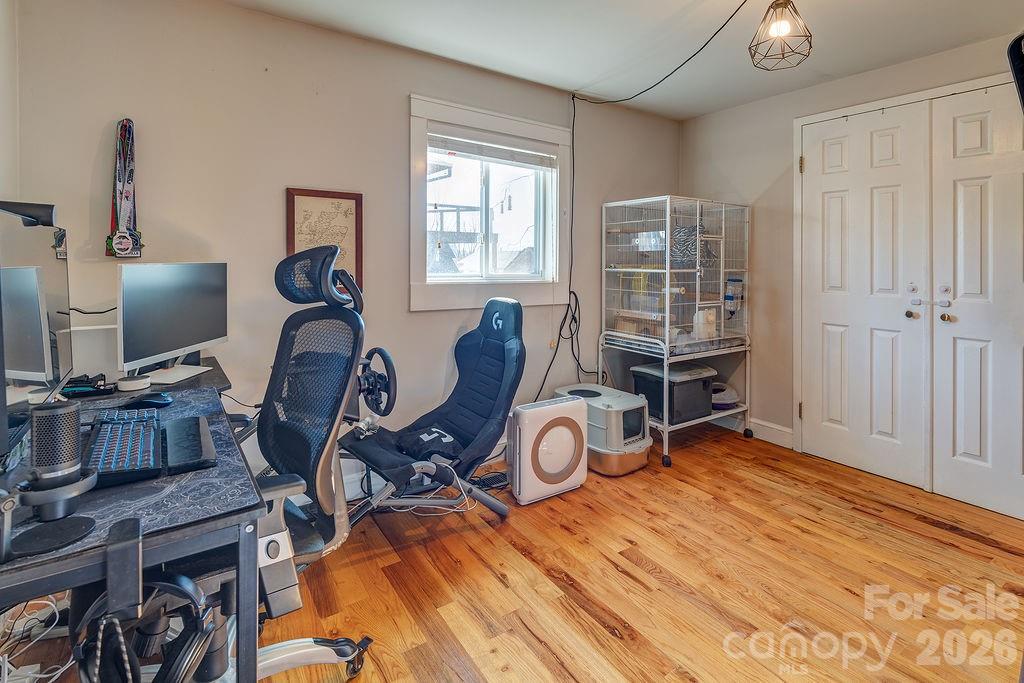 54 N Liberty Street — Asheville