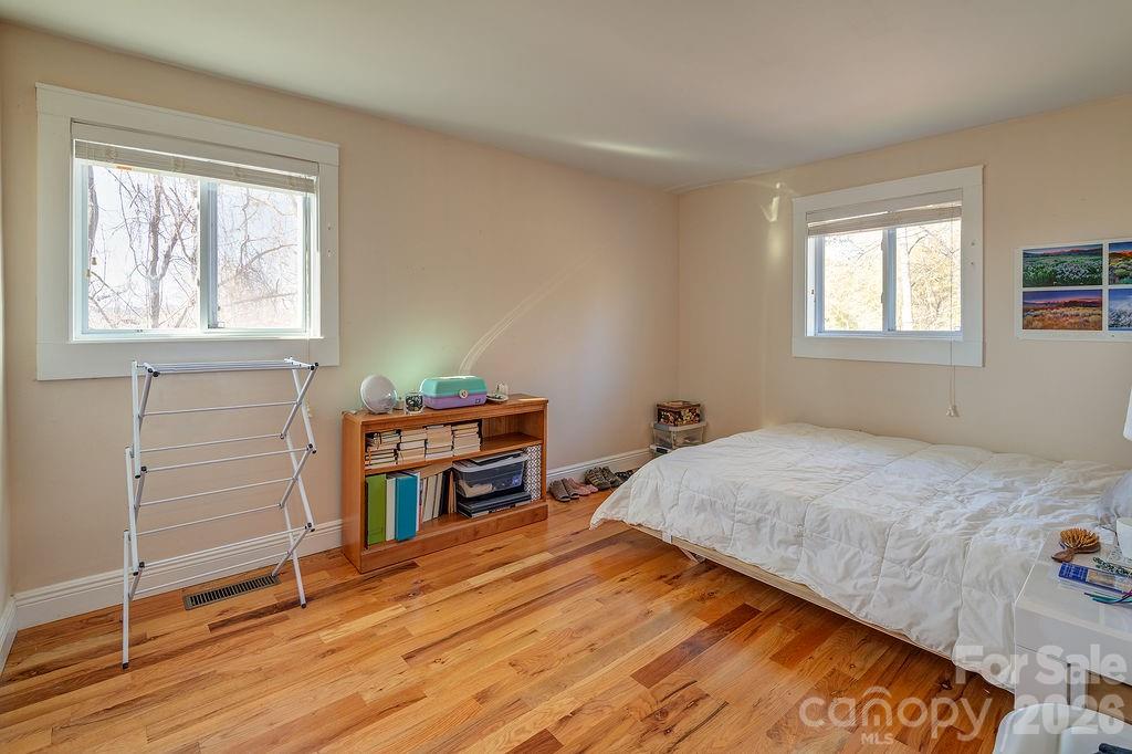 54 N Liberty Street — Asheville