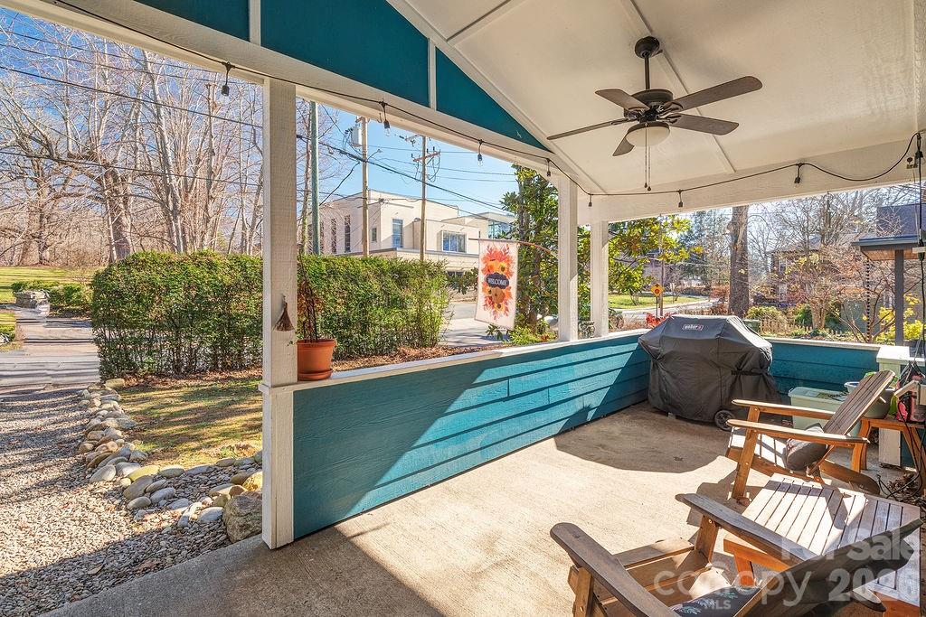 54 N Liberty Street — Asheville