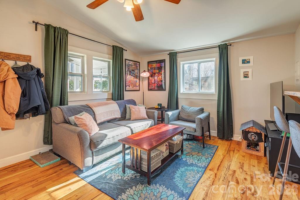 54 N Liberty Street — Asheville