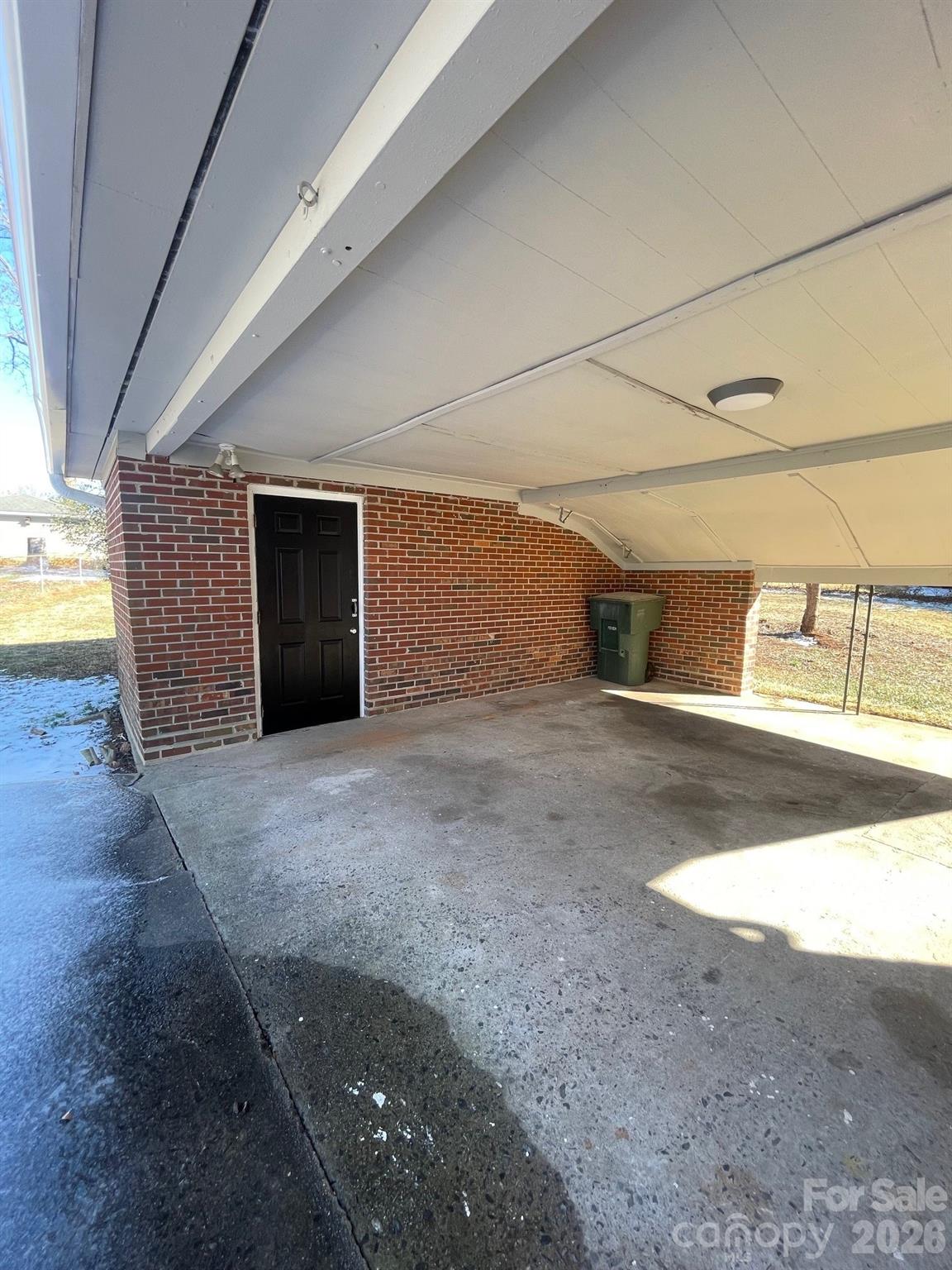 2220 Gaines Avenue — Gastonia
