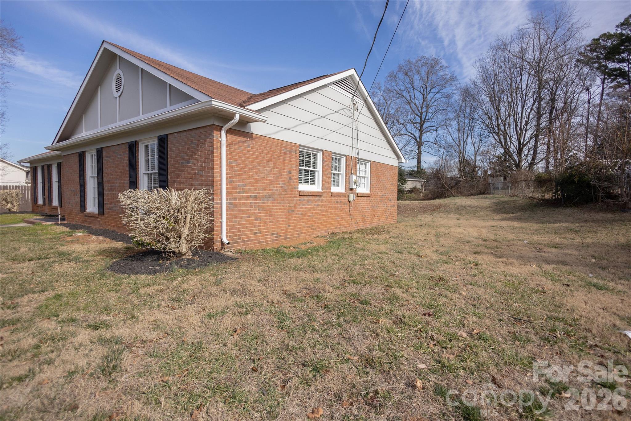2220 Gaines Avenue — Gastonia