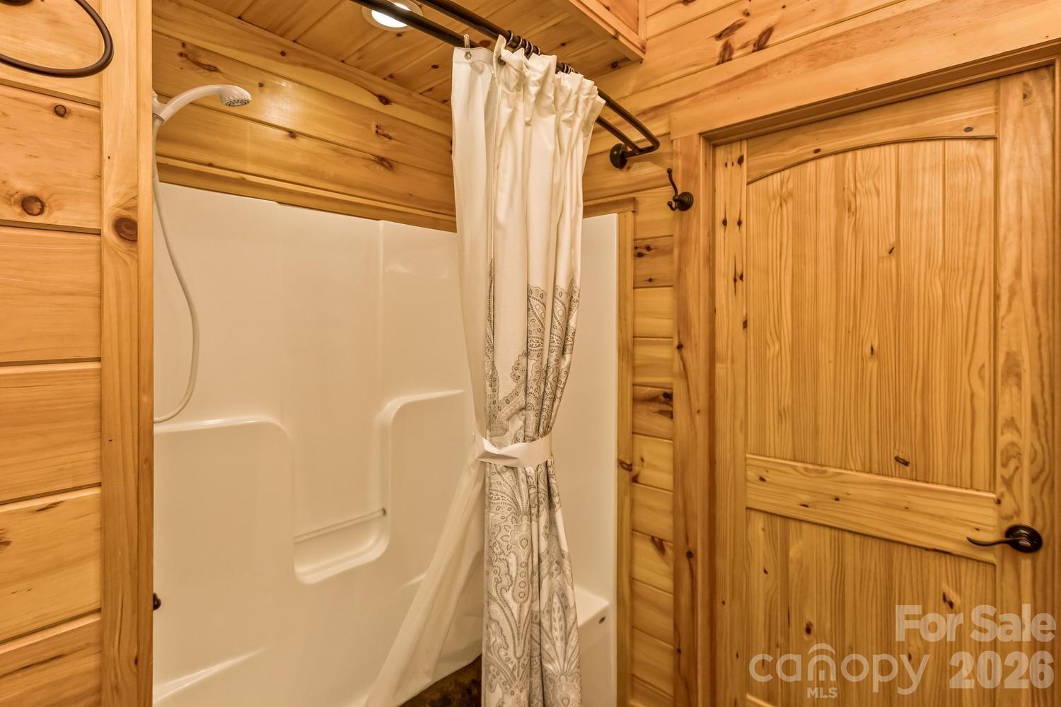 109 Overlook Point Lane — Lake Lure