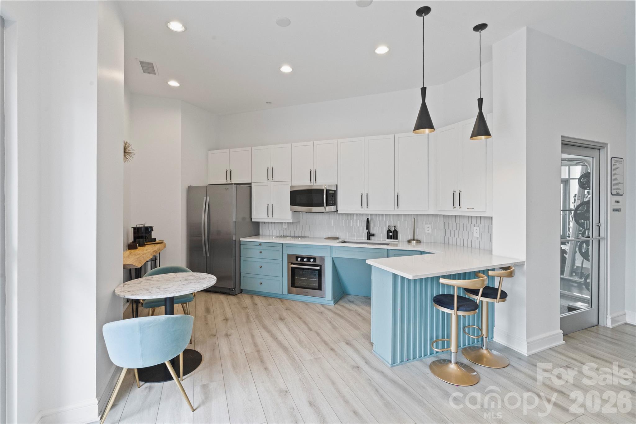 333 W Trade Street #2103 — Charlotte