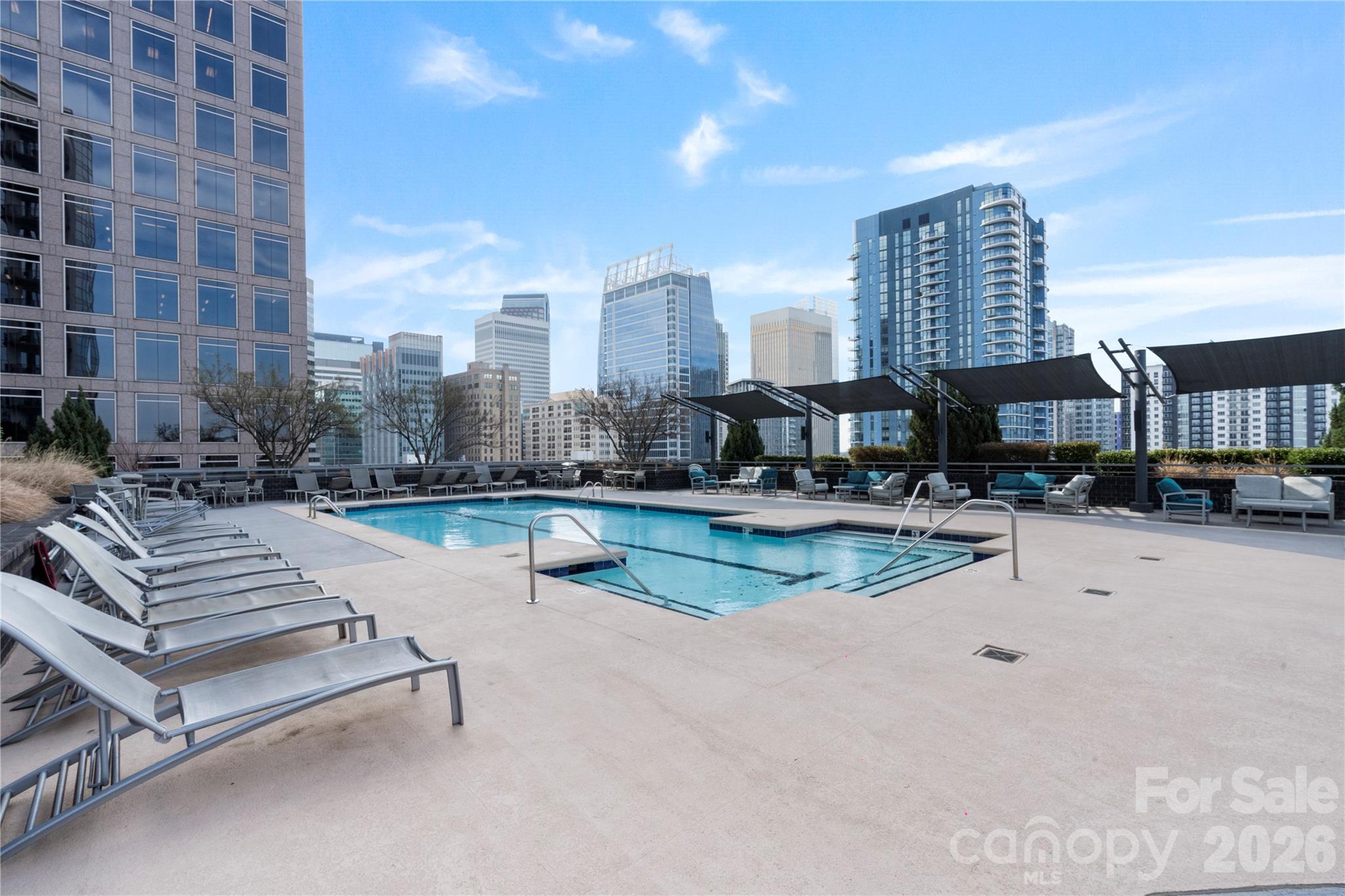 333 W Trade Street #2103 — Charlotte