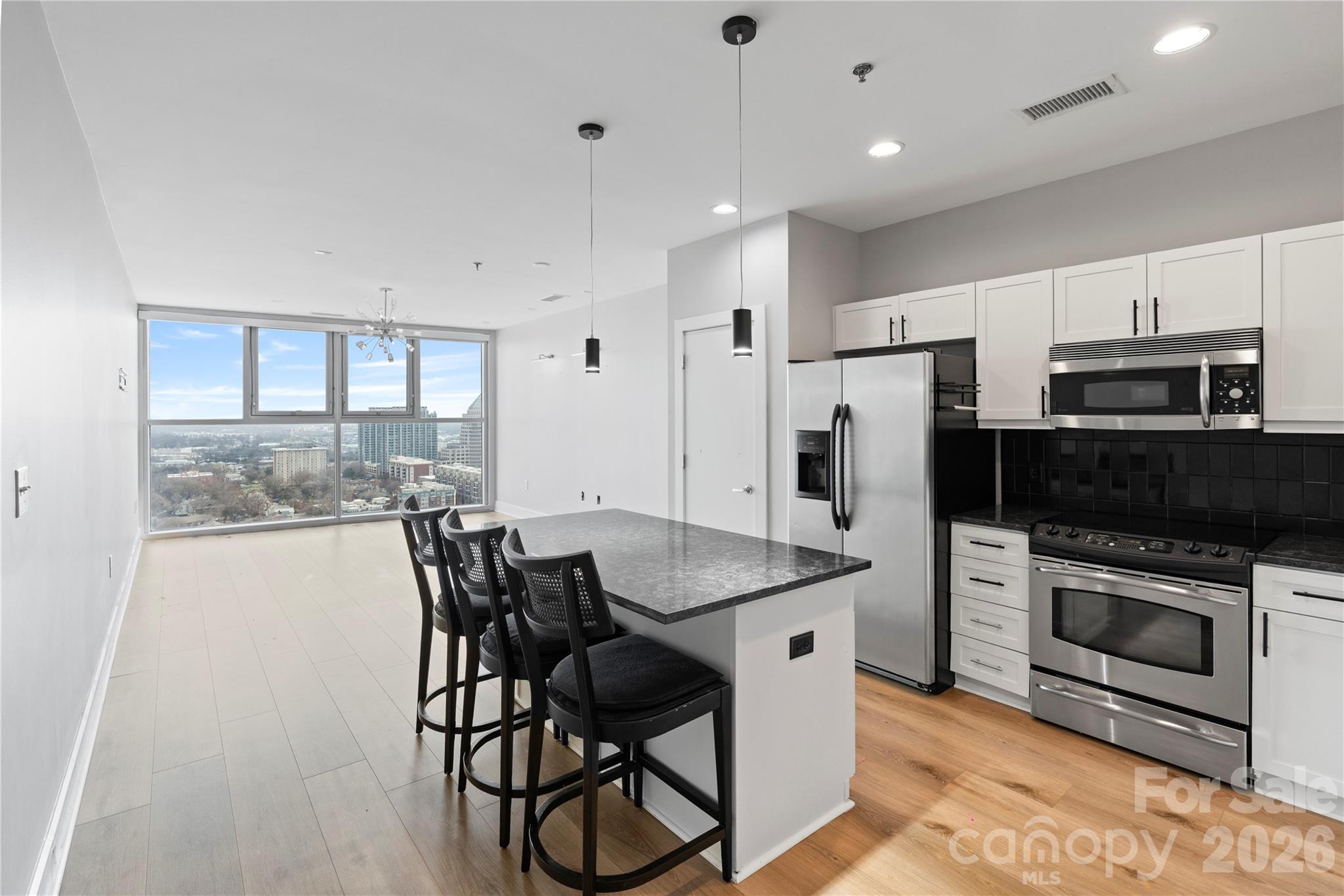 333 W Trade Street #2103 — Charlotte