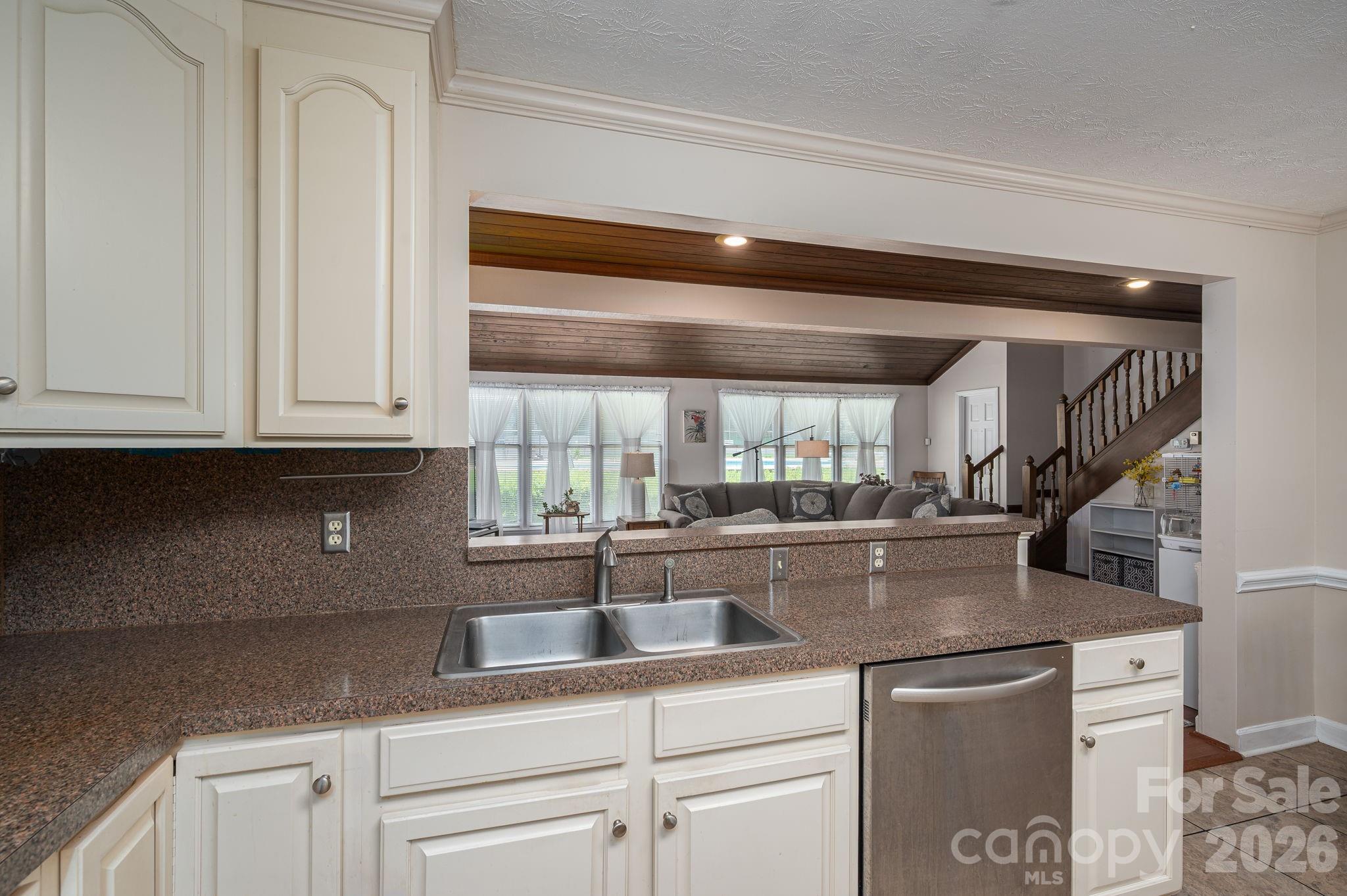 2410 Monticello Drive — Gastonia