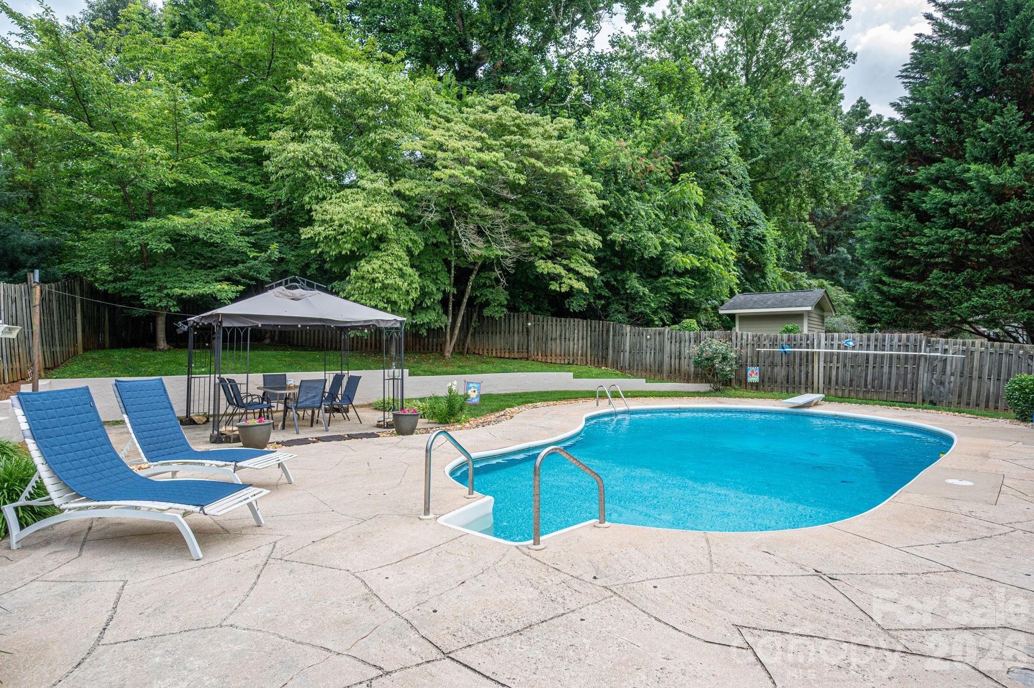 2410 Monticello Drive — Gastonia