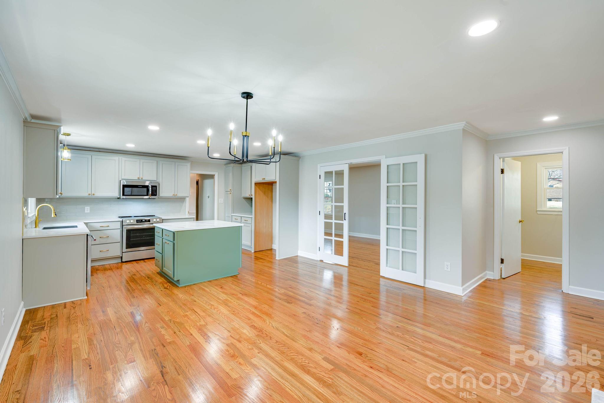 110 Scottsmoor Drive — Charlotte