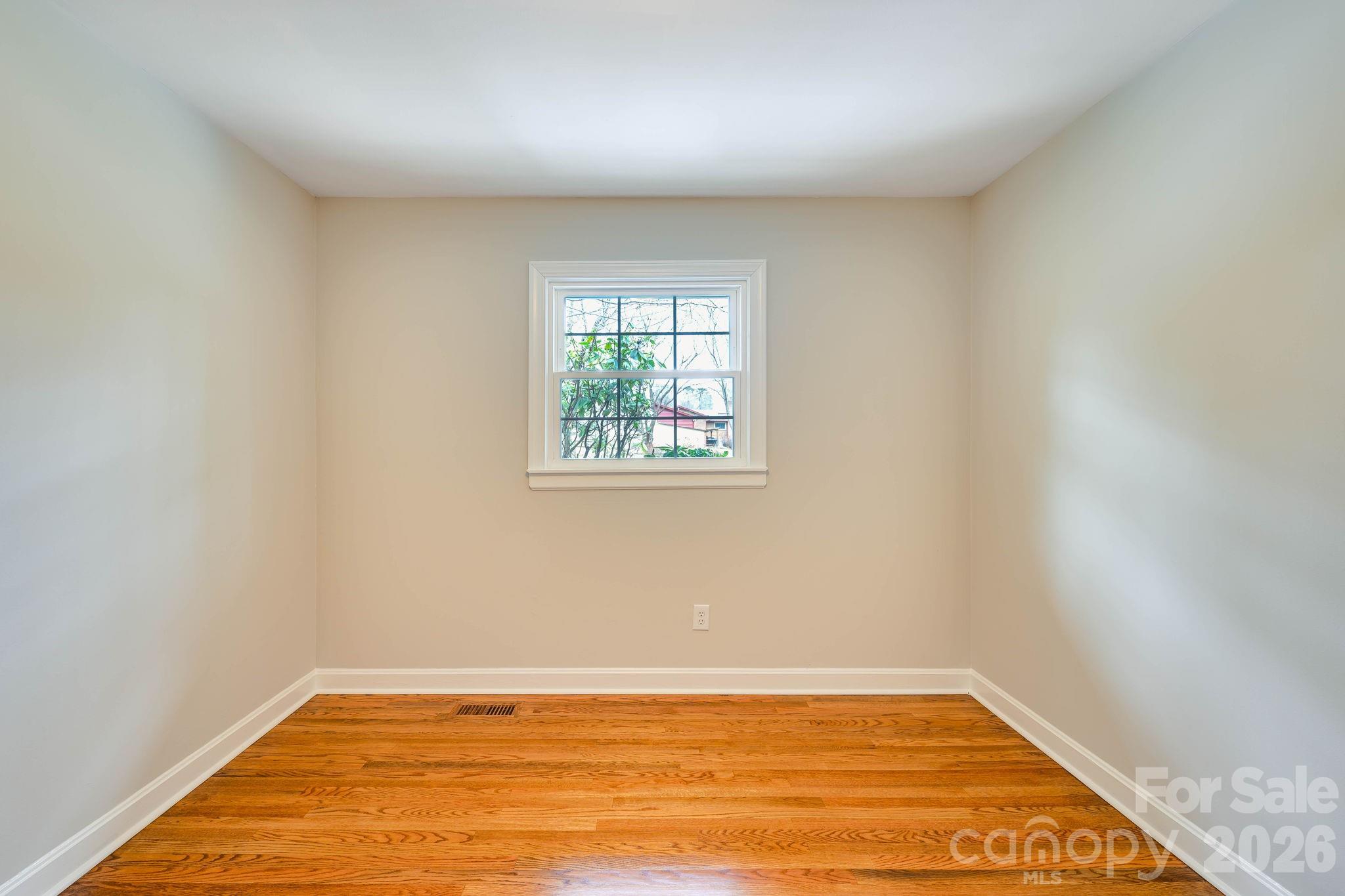 110 Scottsmoor Drive — Charlotte