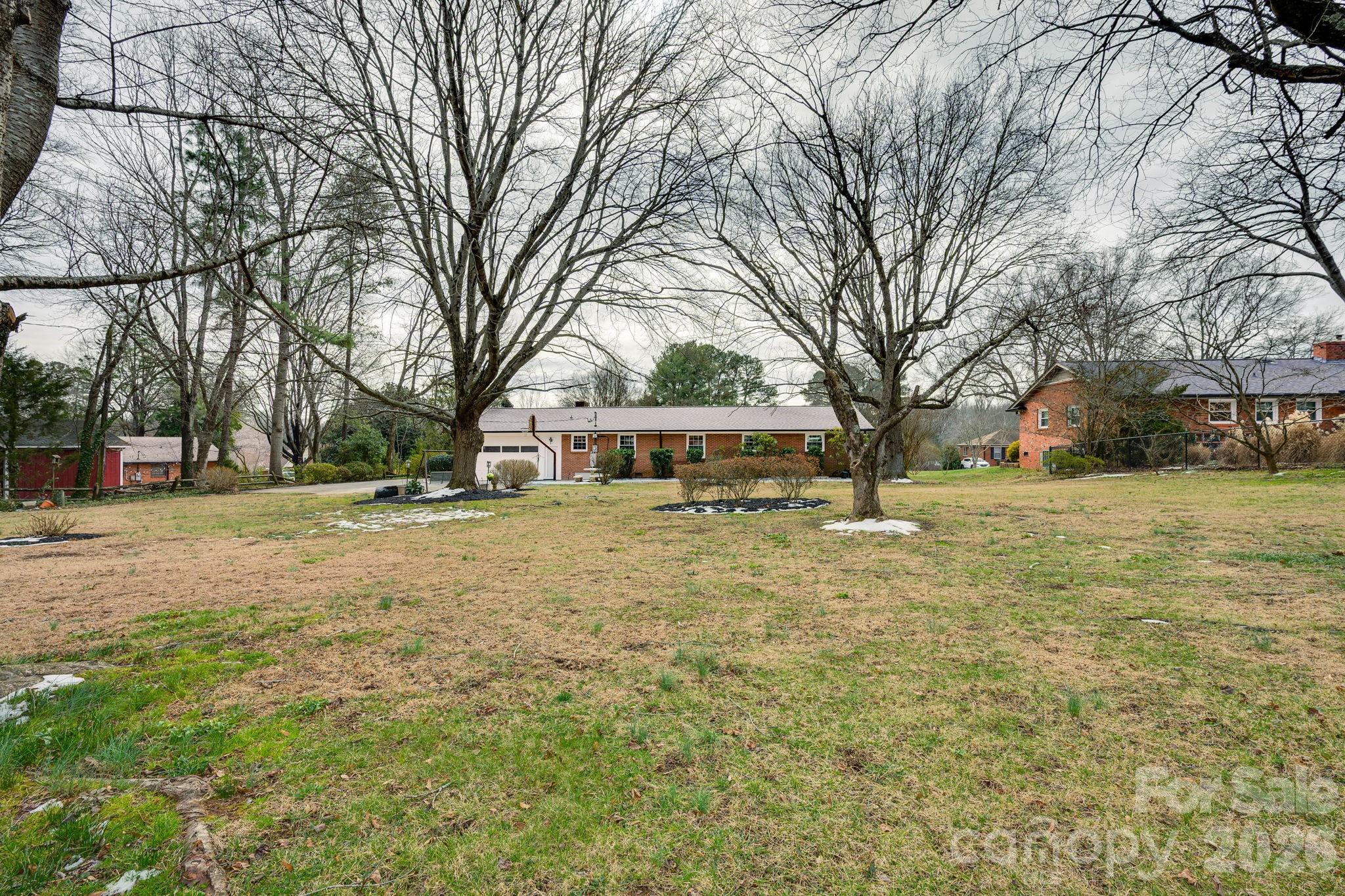 110 Scottsmoor Drive — Charlotte