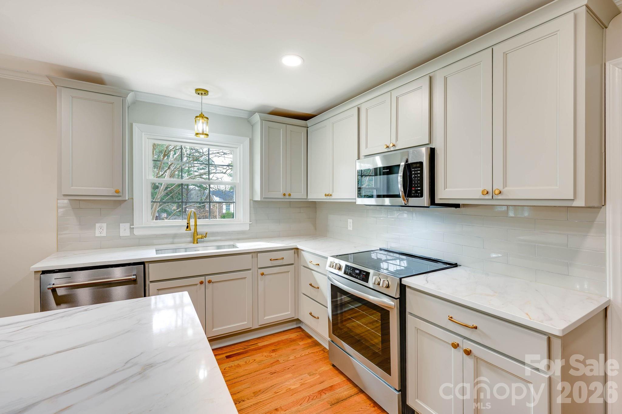 110 Scottsmoor Drive — Charlotte