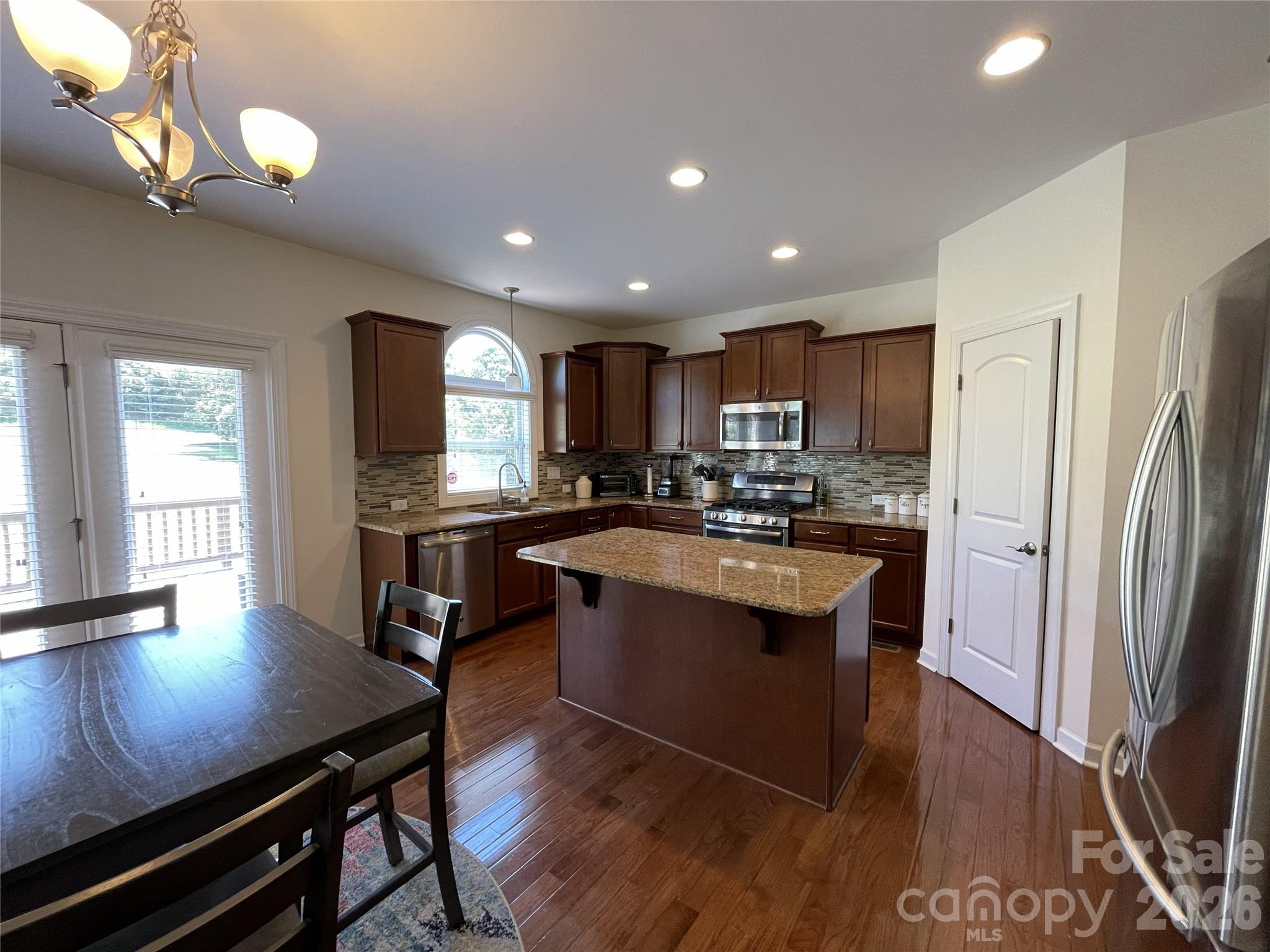 707 Five Leaf Lane — Waxhaw