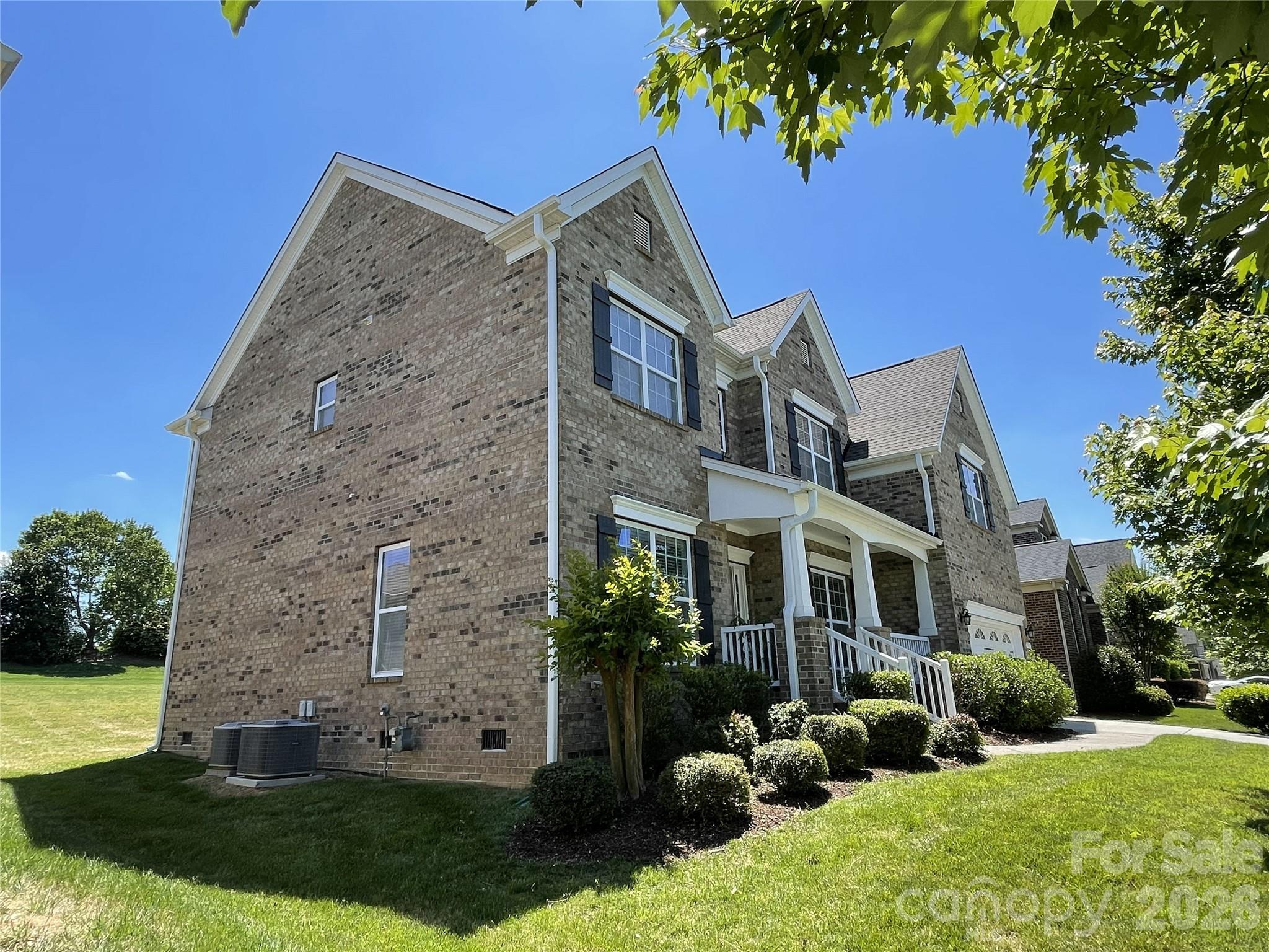 707 Five Leaf Lane — Waxhaw