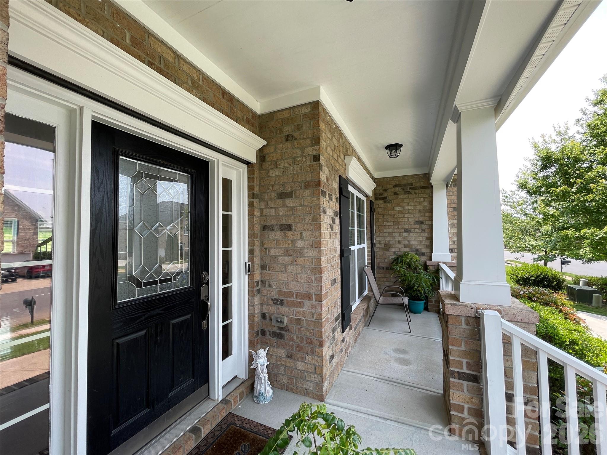 707 Five Leaf Lane — Waxhaw
