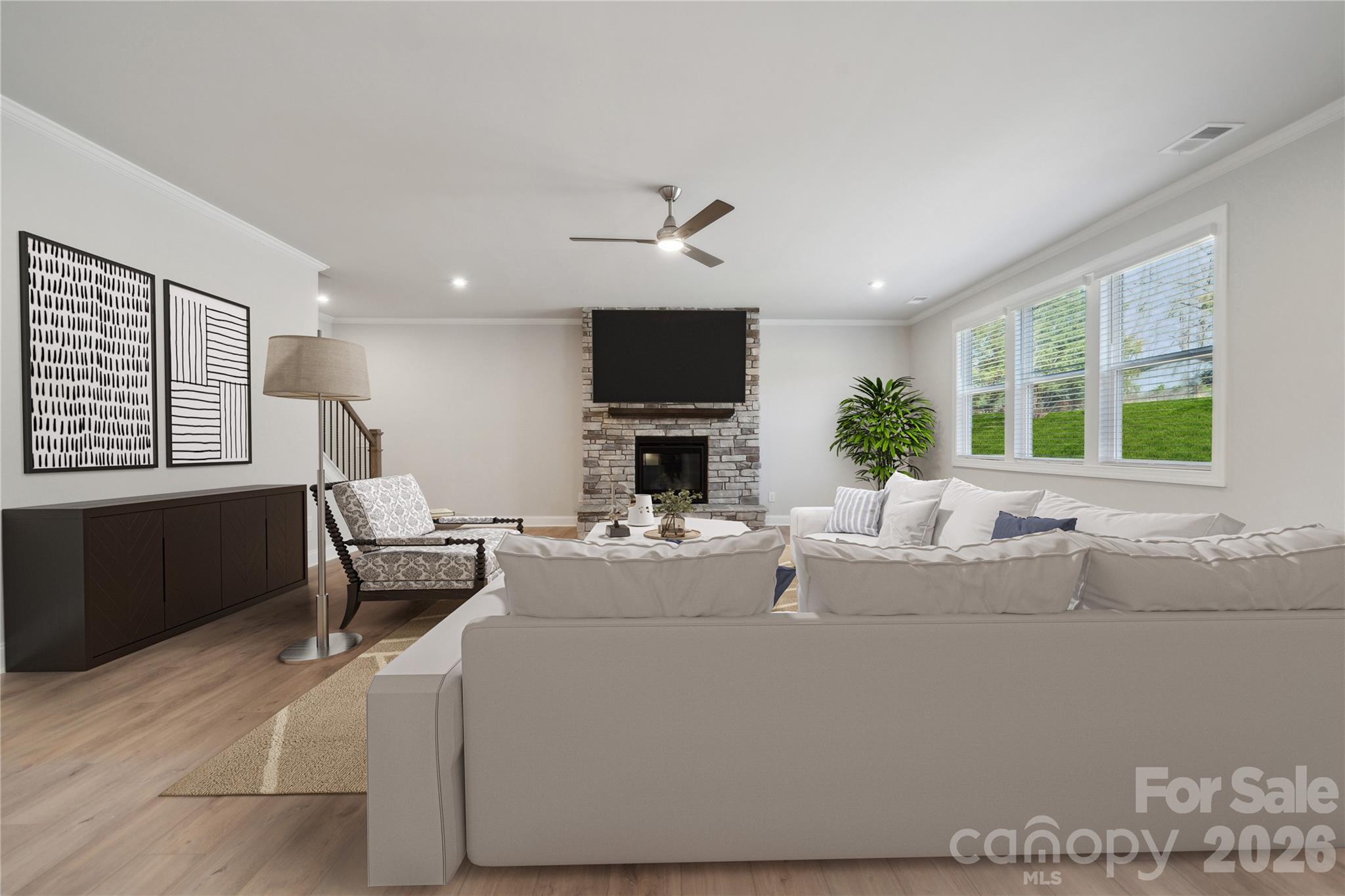 343 Alameda Way — Matthews