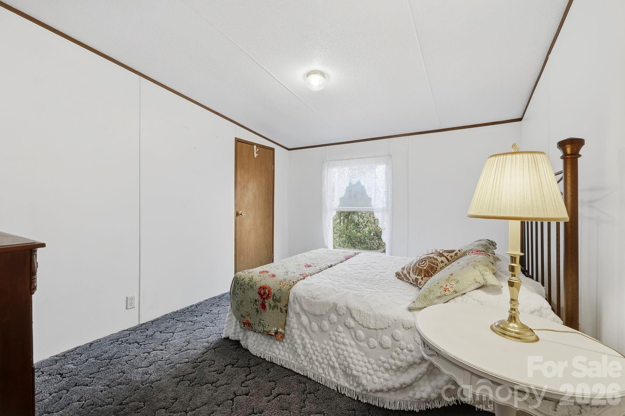 76 Gobblers Knob Road — Penrose