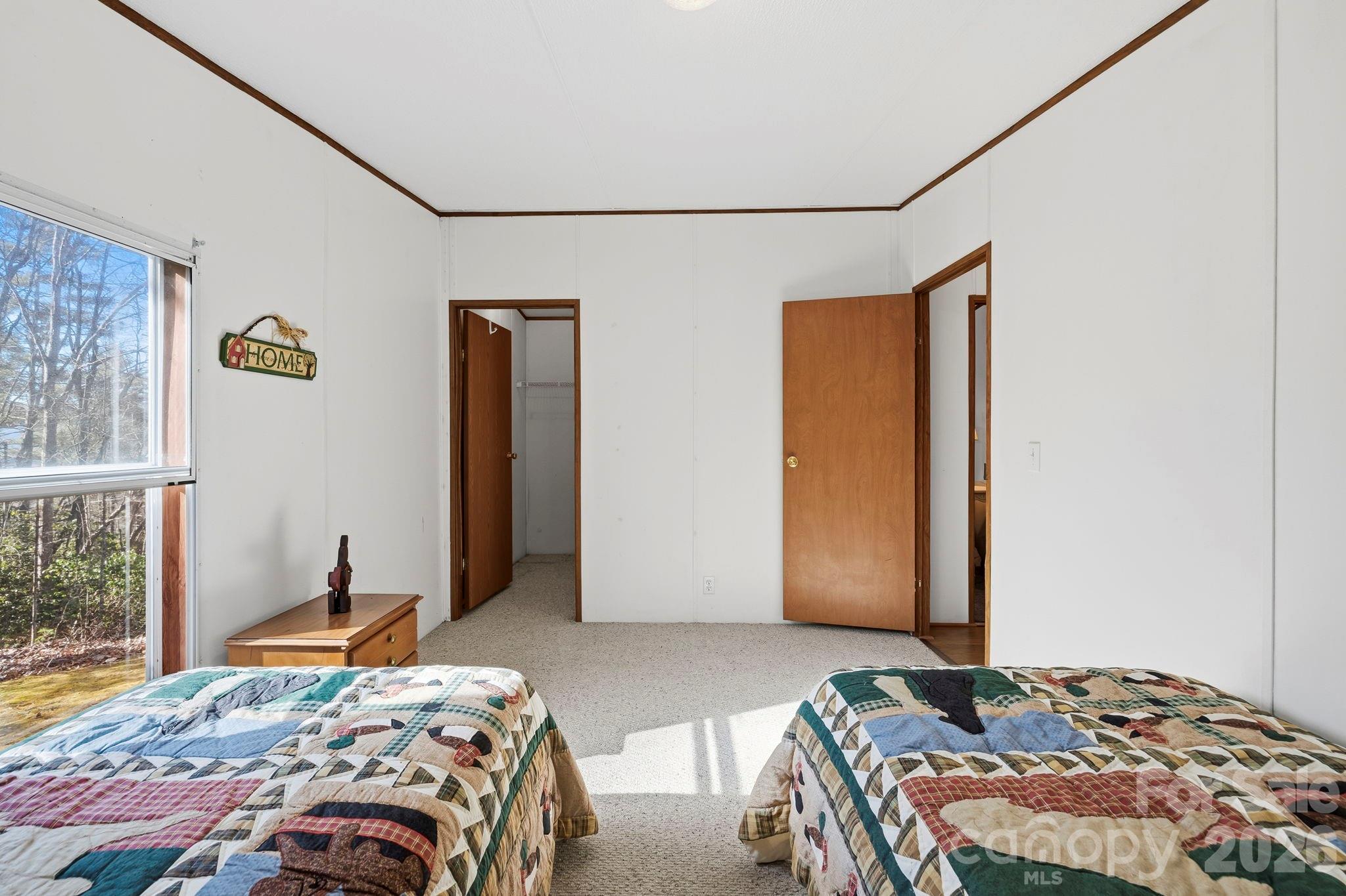 76 Gobblers Knob Road — Penrose