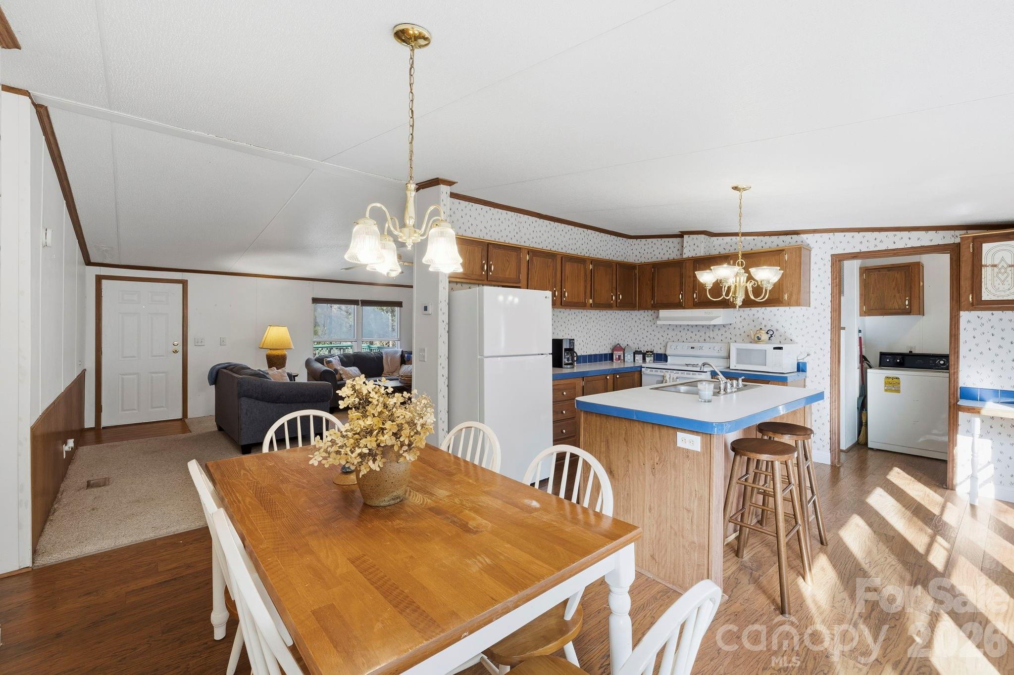 76 Gobblers Knob Road — Penrose