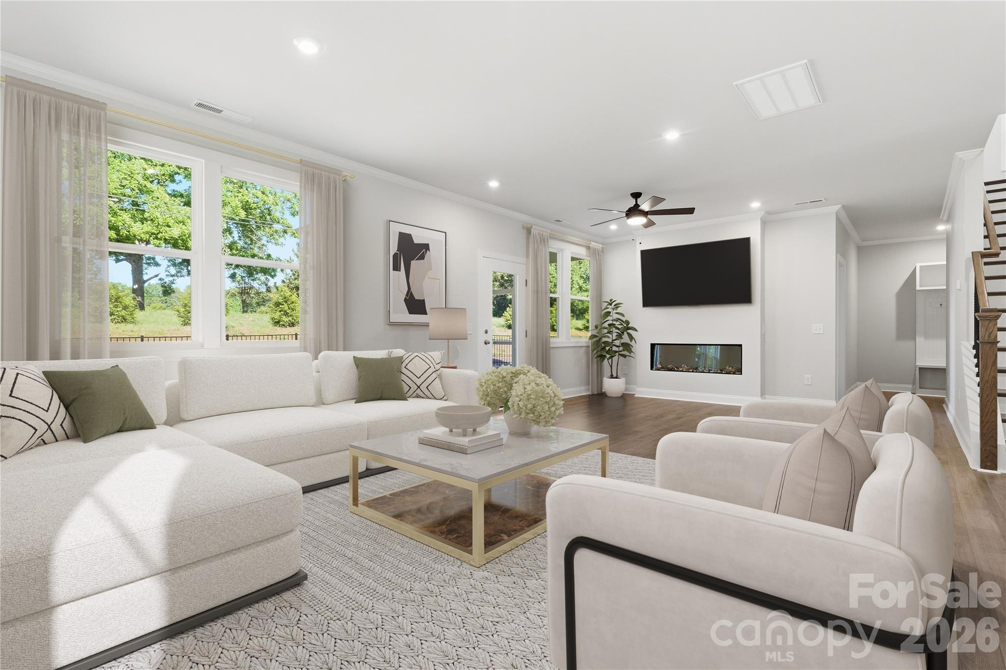415 Alameda Way — Matthews