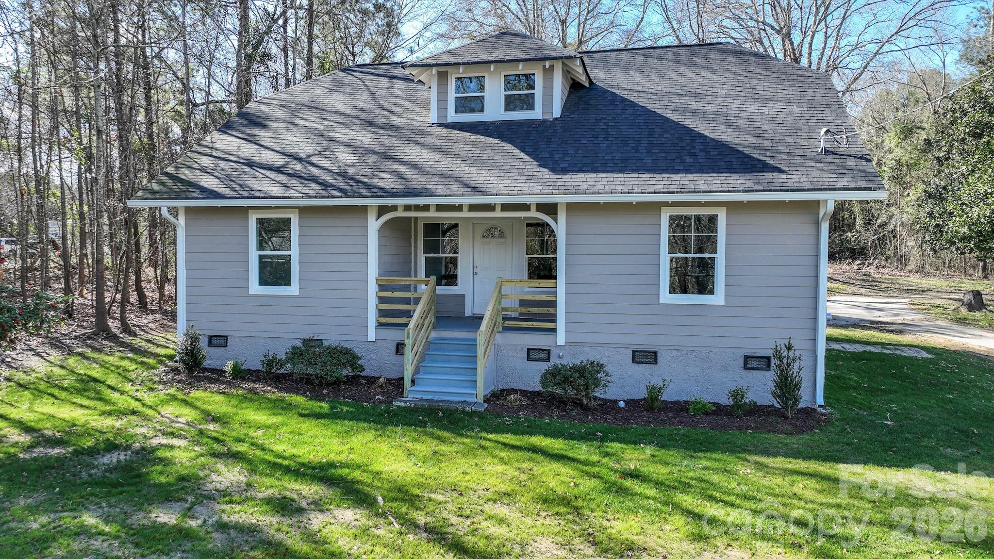280 NC 742 Highway S — Wadesboro