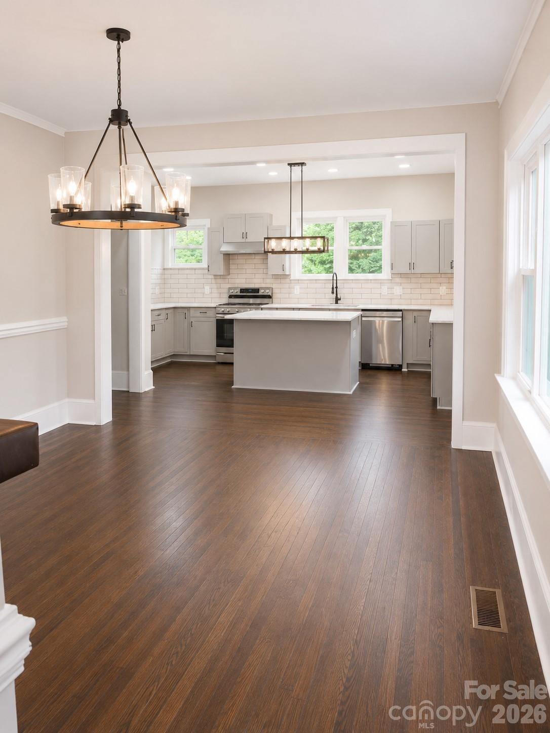 105 N Inman Avenue — Bessemer City