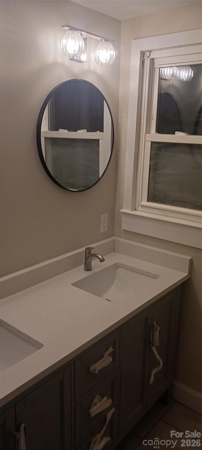105 N Inman Avenue — Bessemer City