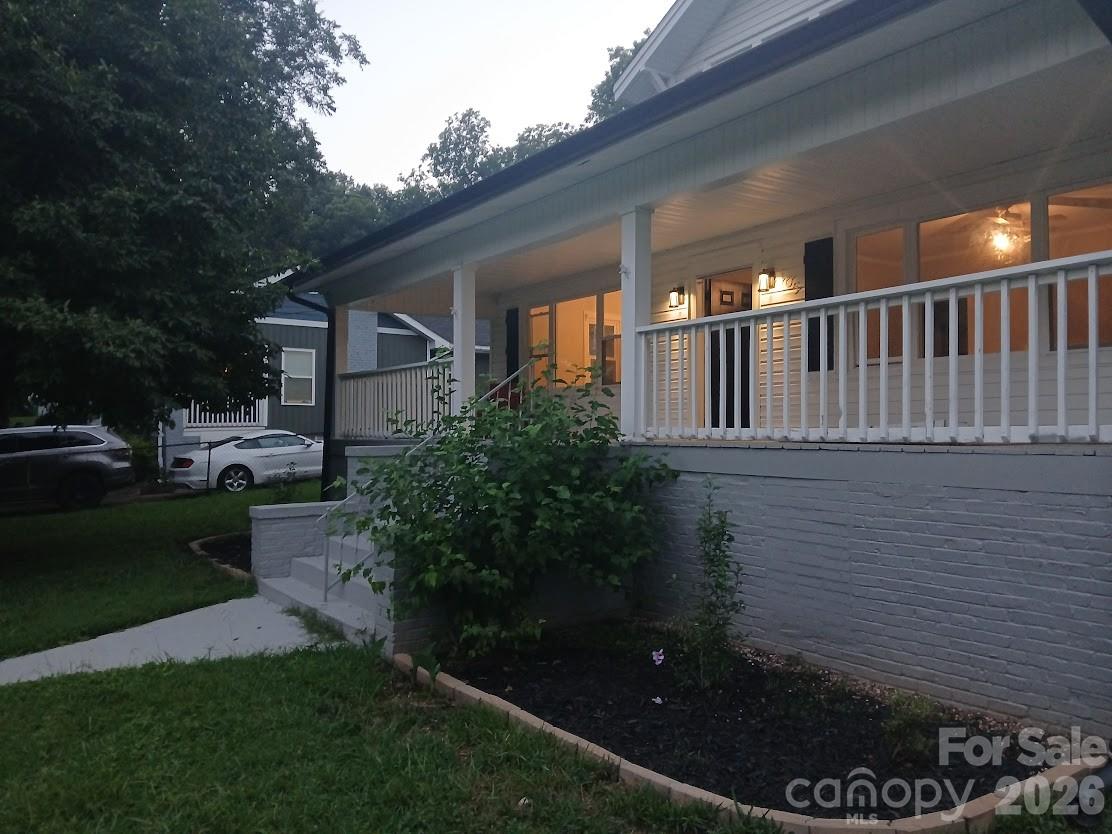 105 N Inman Avenue — Bessemer City