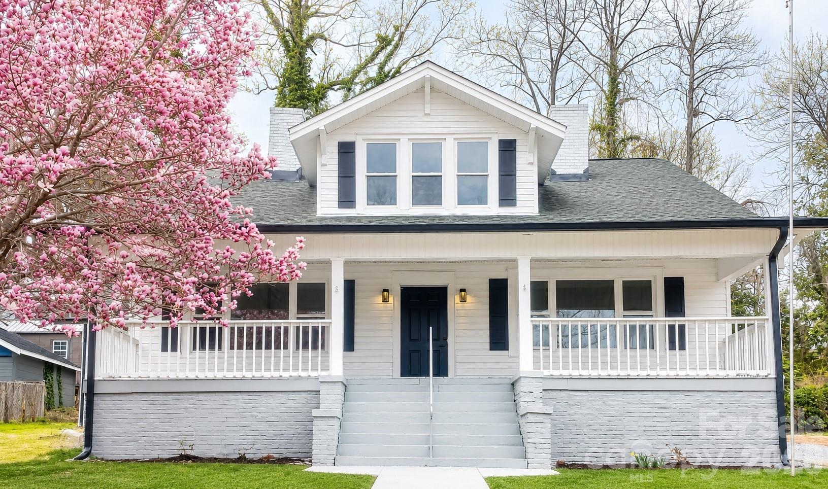 105 N Inman Avenue — Bessemer City