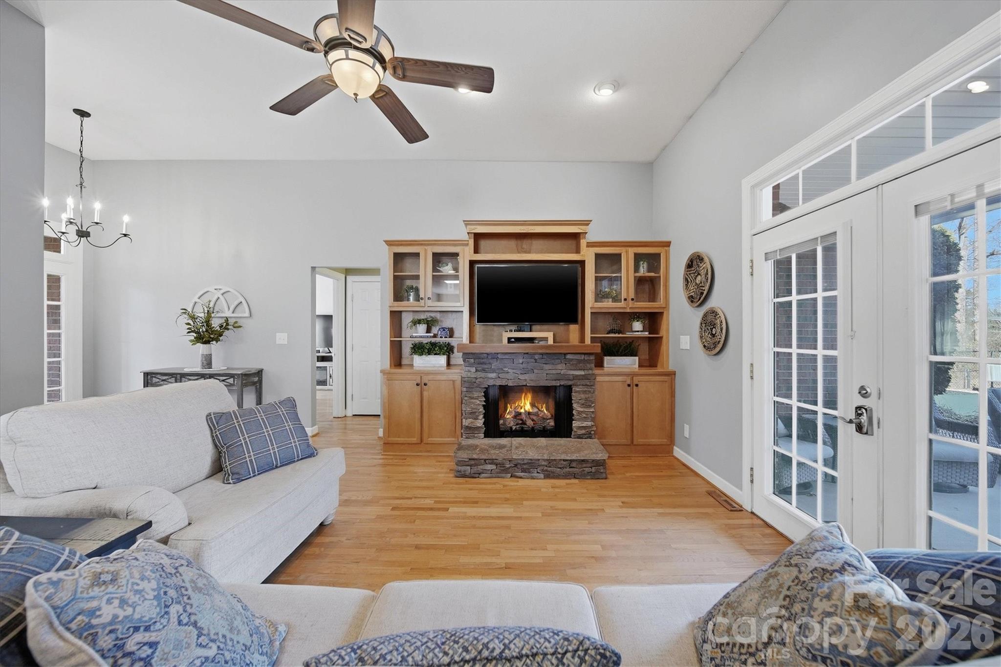 2555 Knox Landing Road — Connelly Springs
