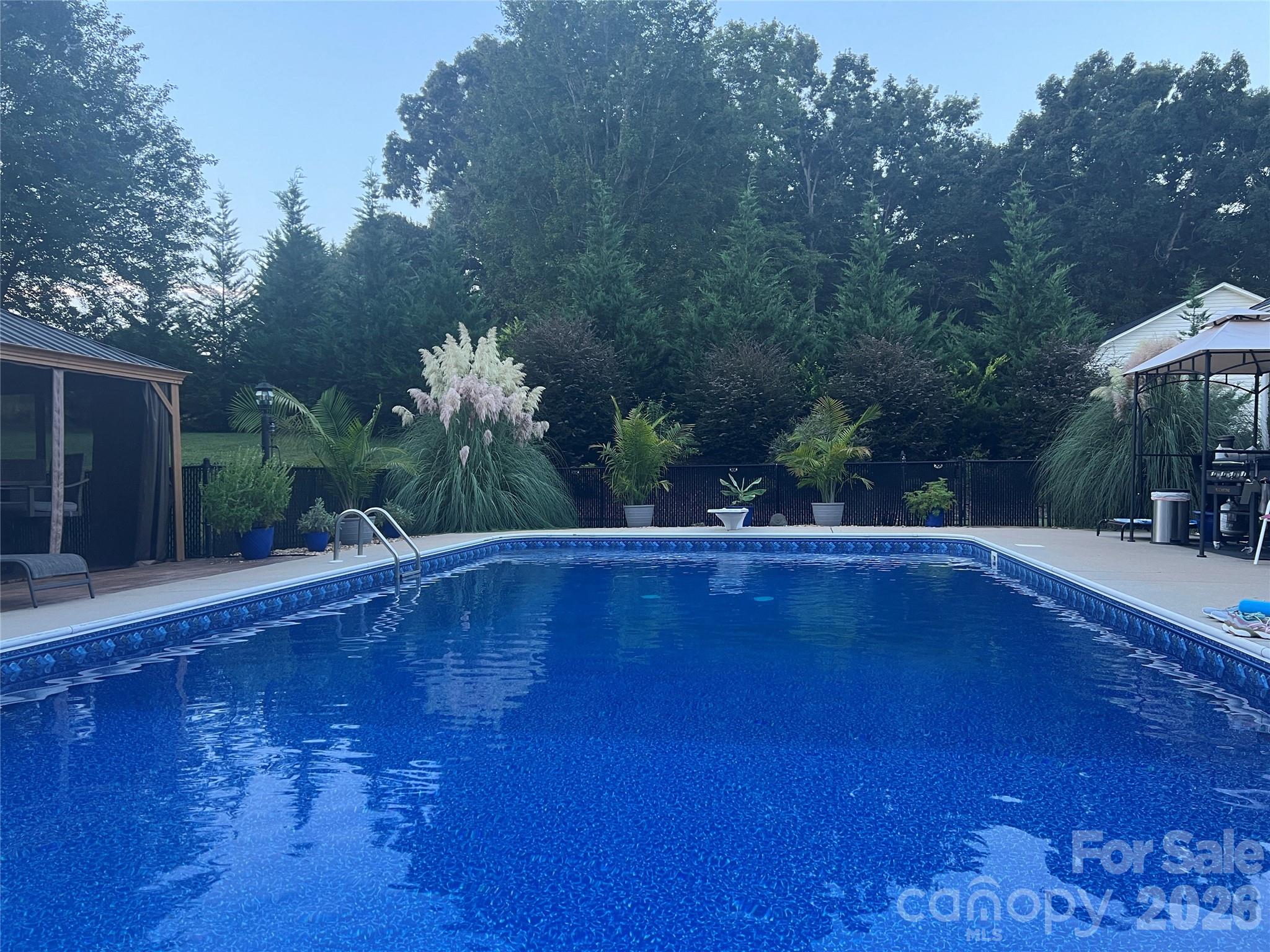 2555 Knox Landing Road — Connelly Springs