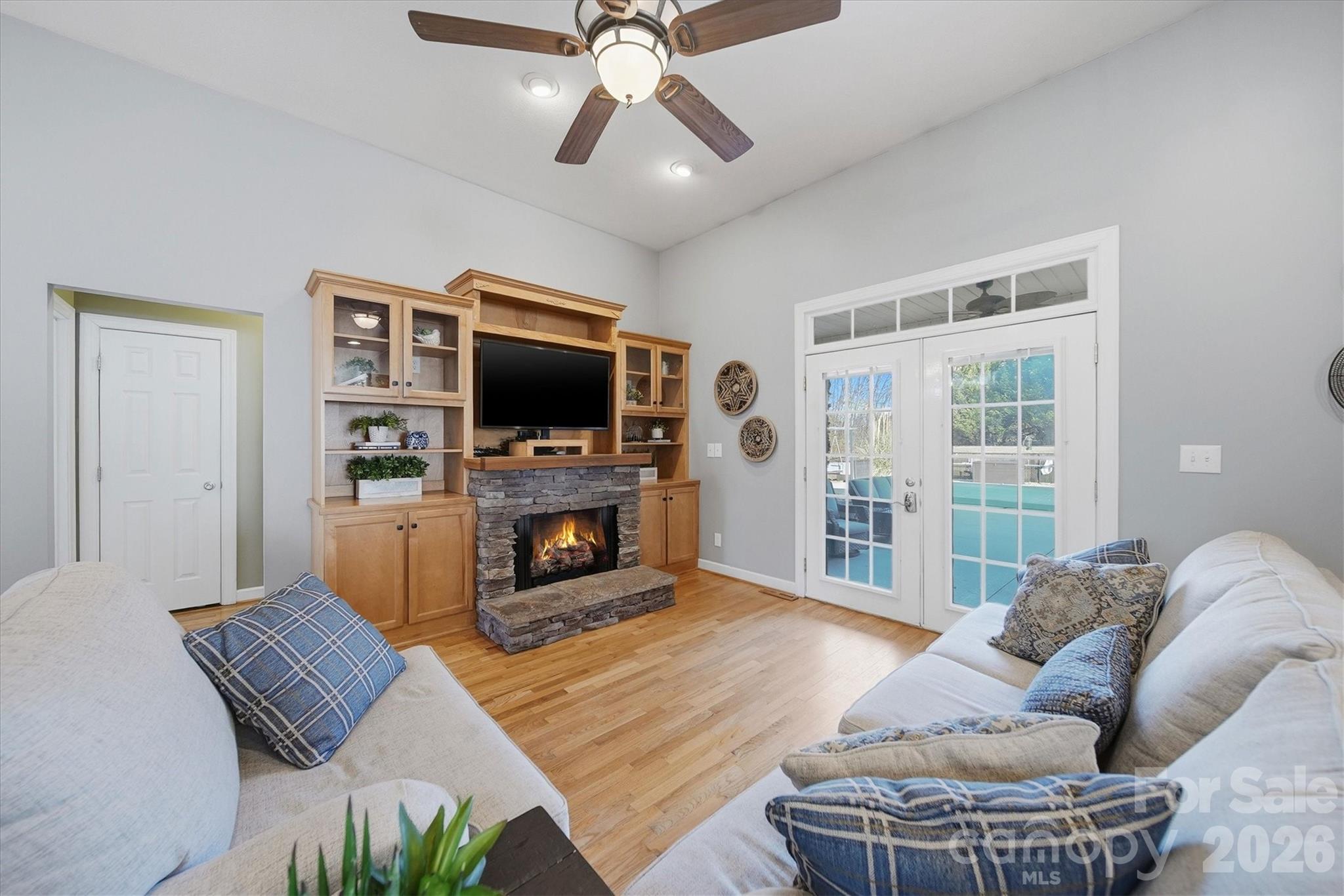 2555 Knox Landing Road — Connelly Springs