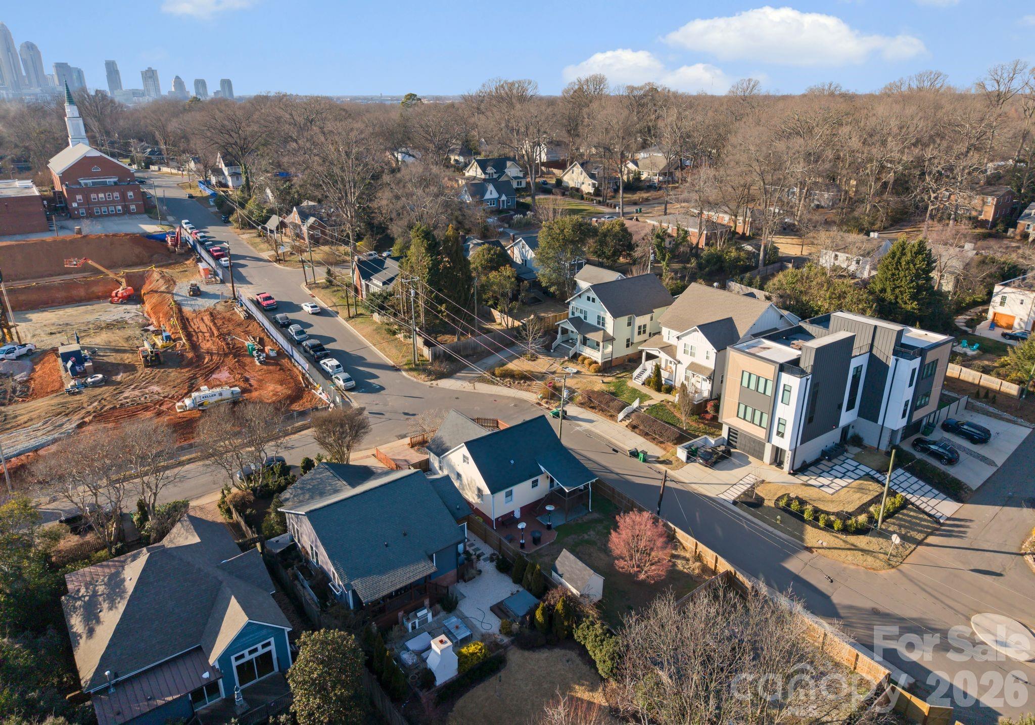 1424 Nandina Street — Charlotte