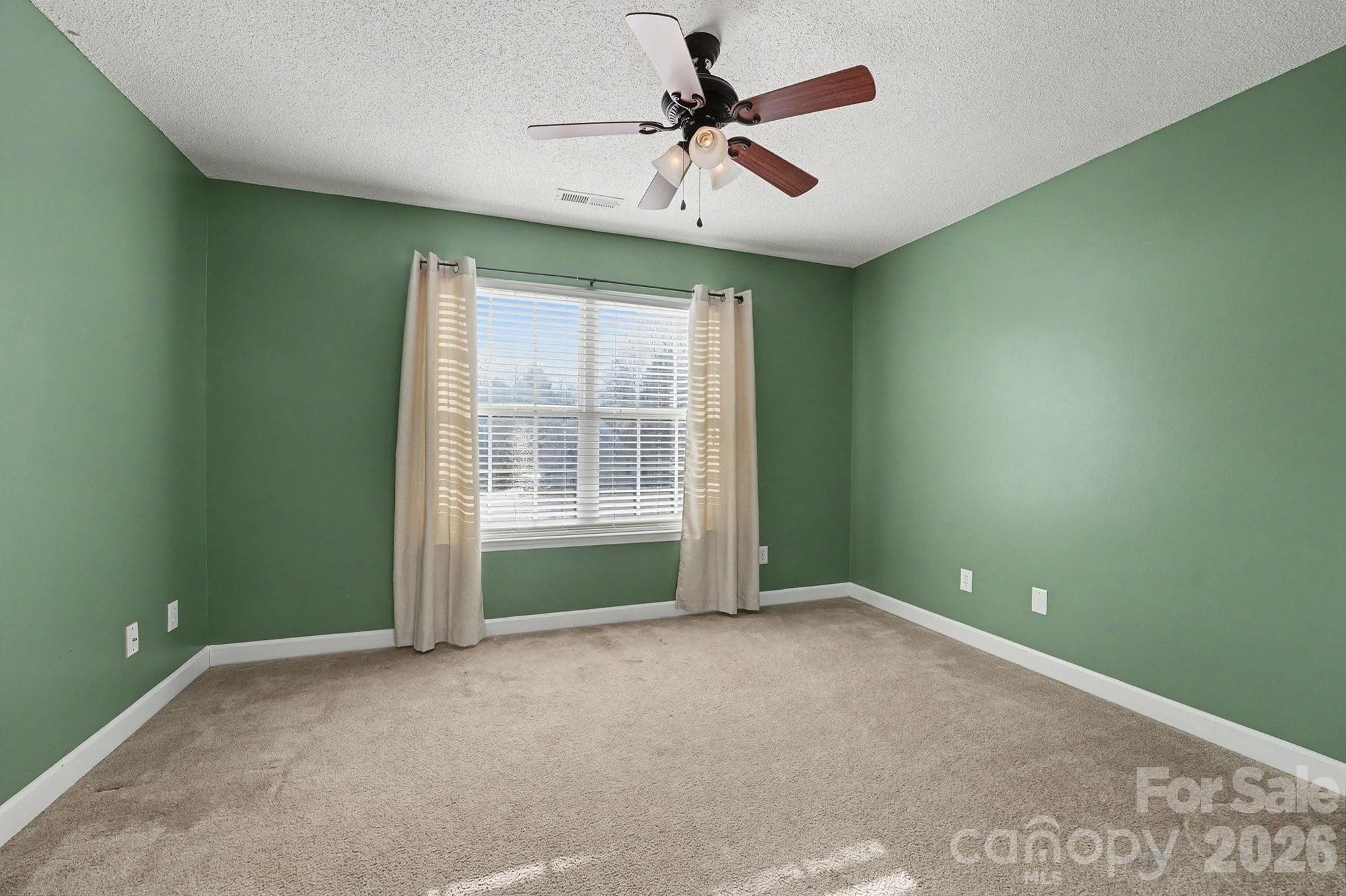 534 Canopy Court — Clover