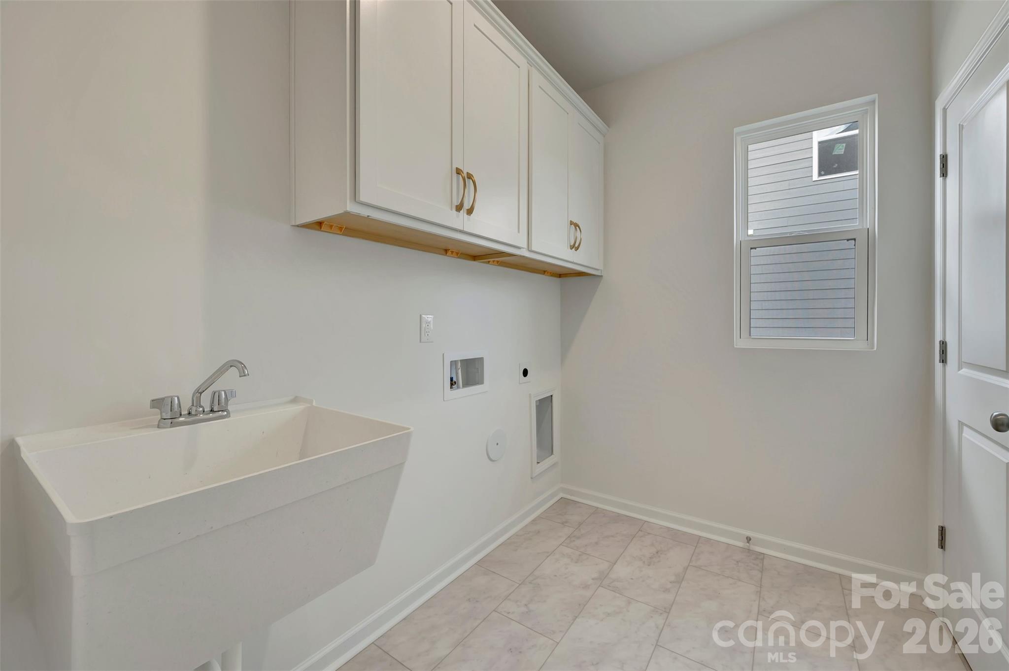 1338 Fremont Drive — Wingate