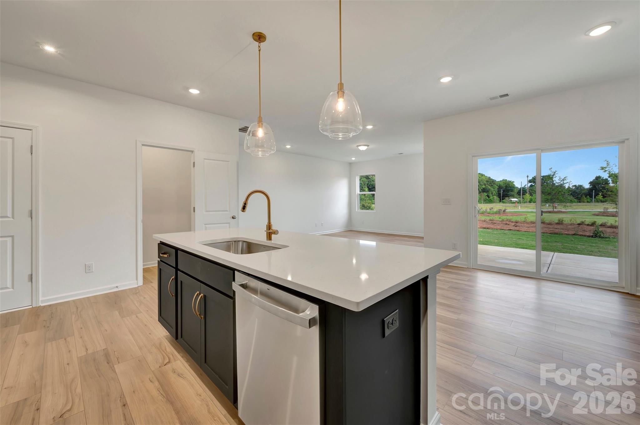 1338 Fremont Drive — Wingate