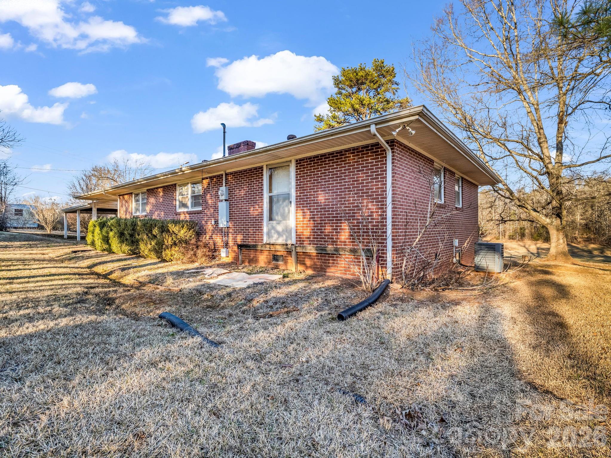 160 Puzzle Creek Road — Bostic