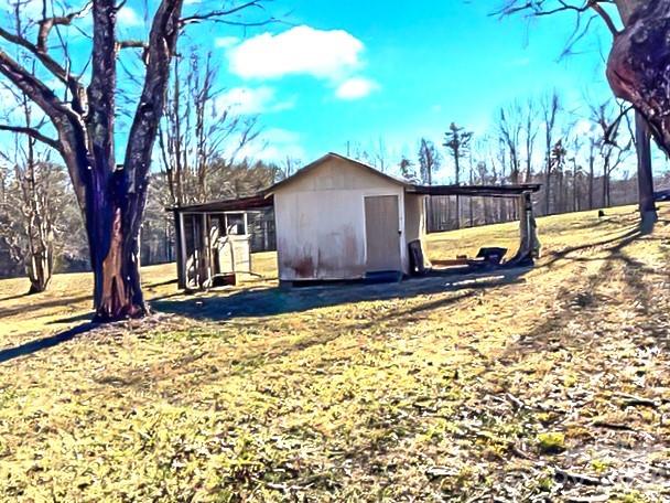 160 Puzzle Creek Road — Bostic