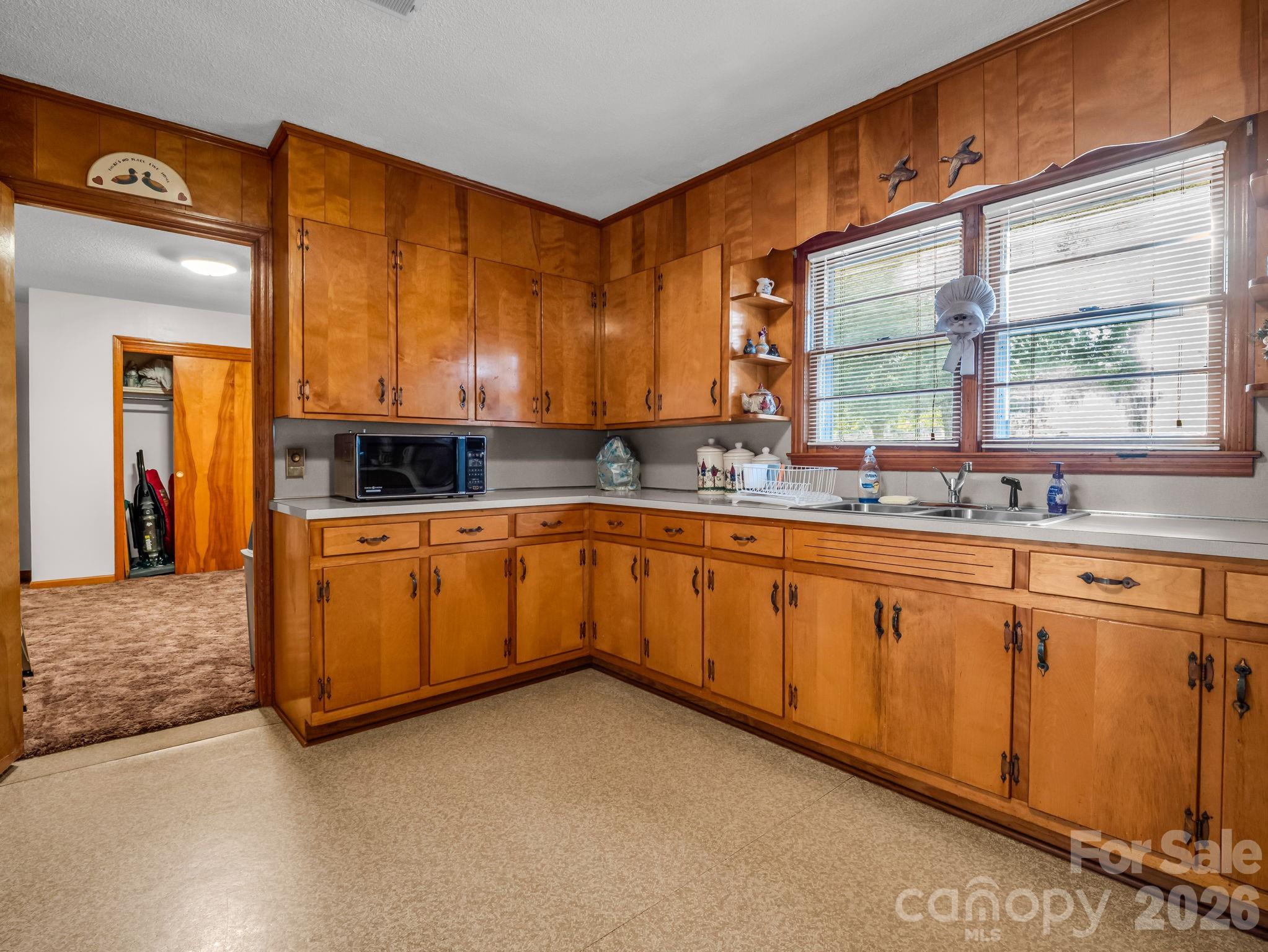 160 Puzzle Creek Road — Bostic