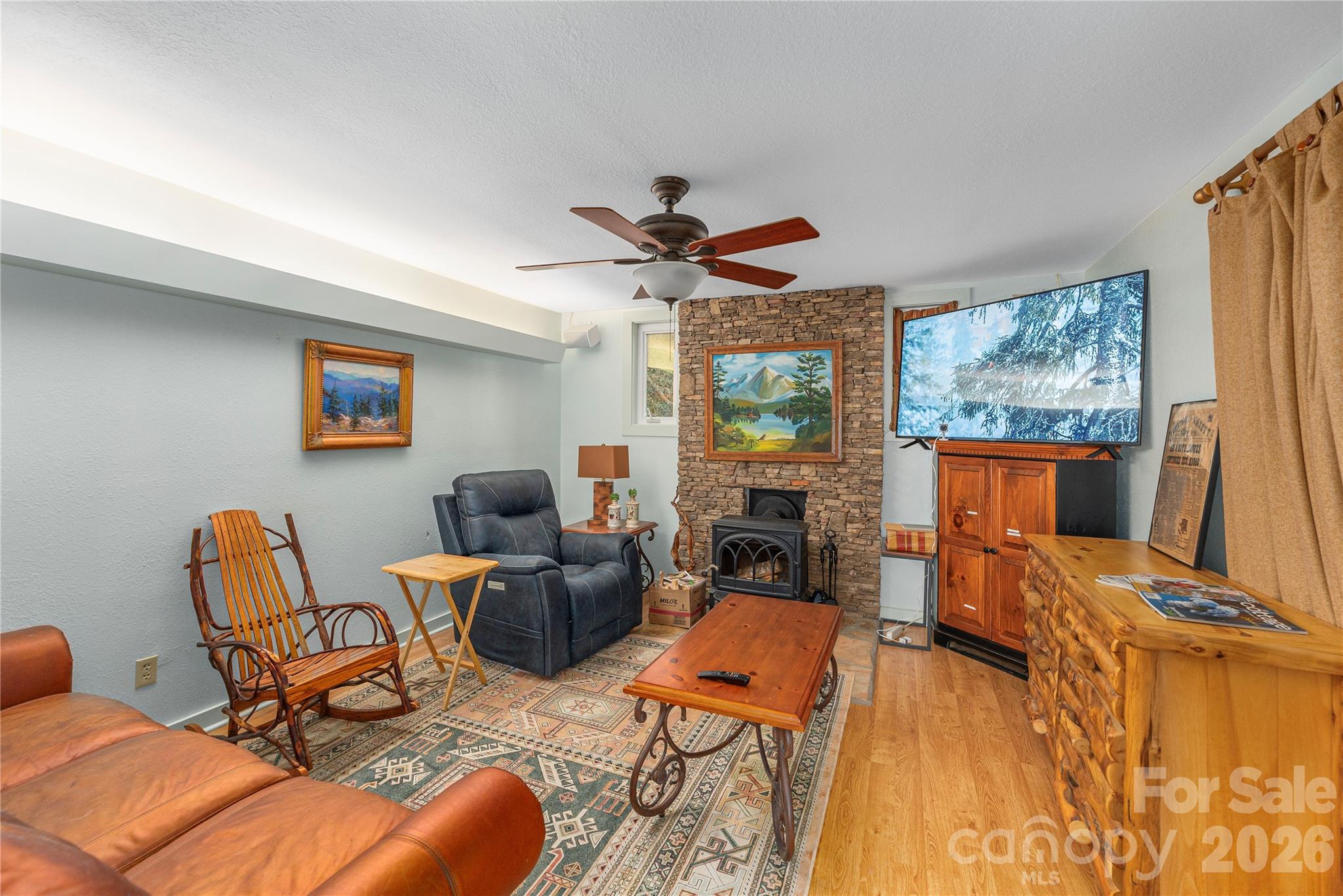 12 Bear Cove Lane — Bryson City