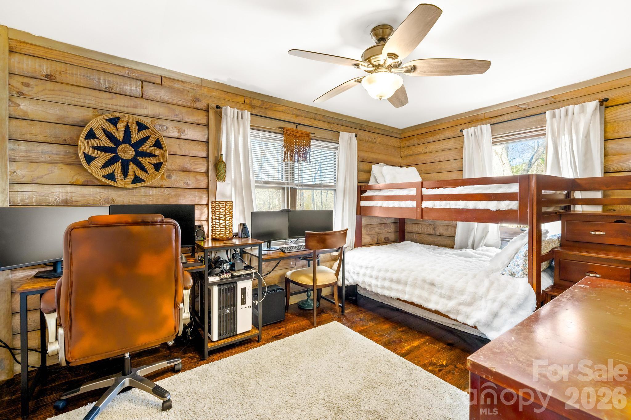 294 Carroll Cove — Clover