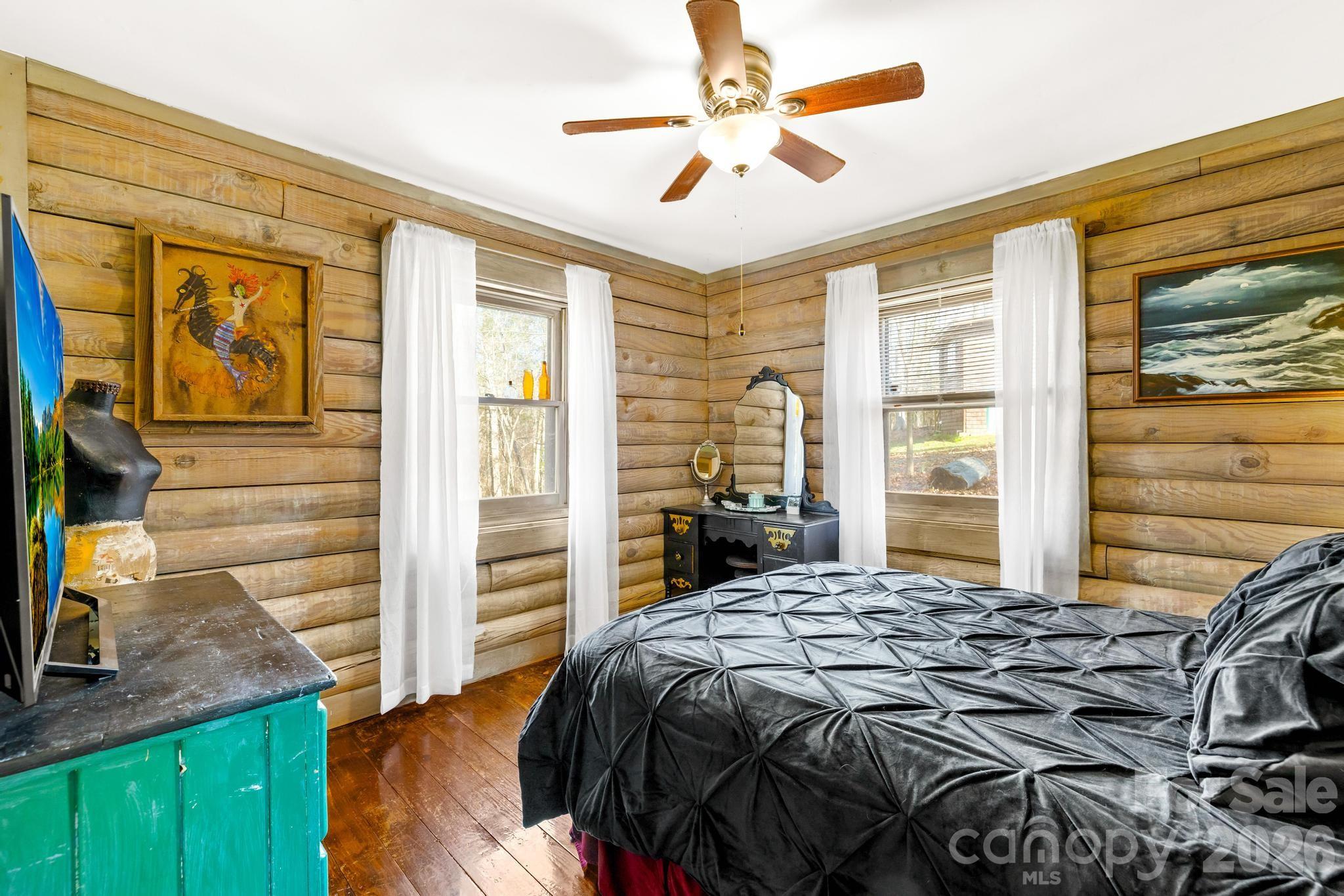 294 Carroll Cove — Clover