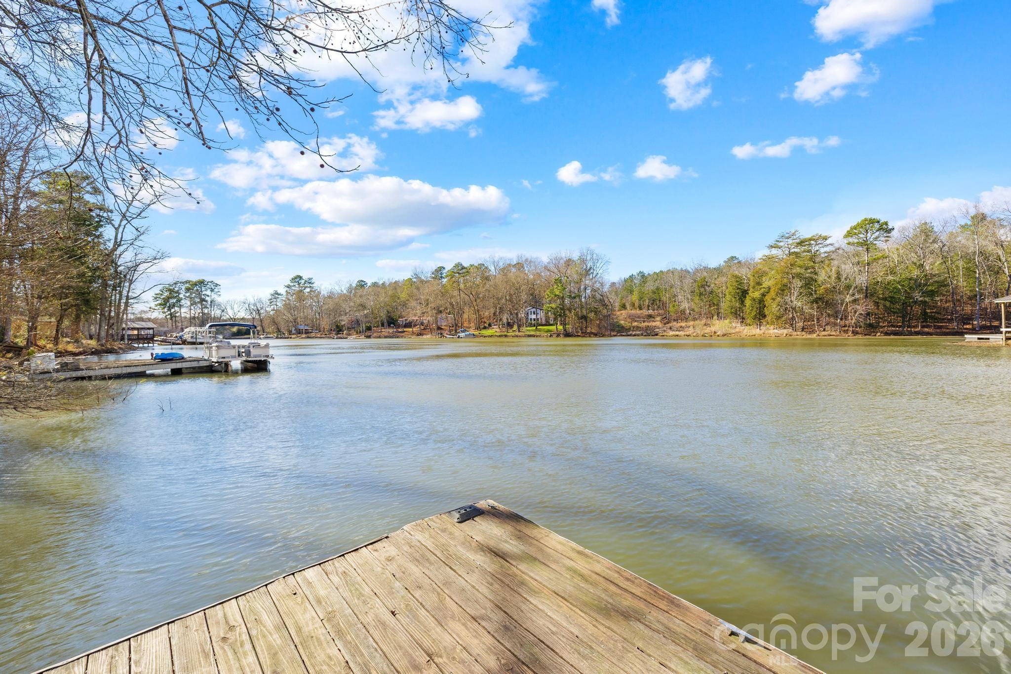 294 Carroll Cove — Clover