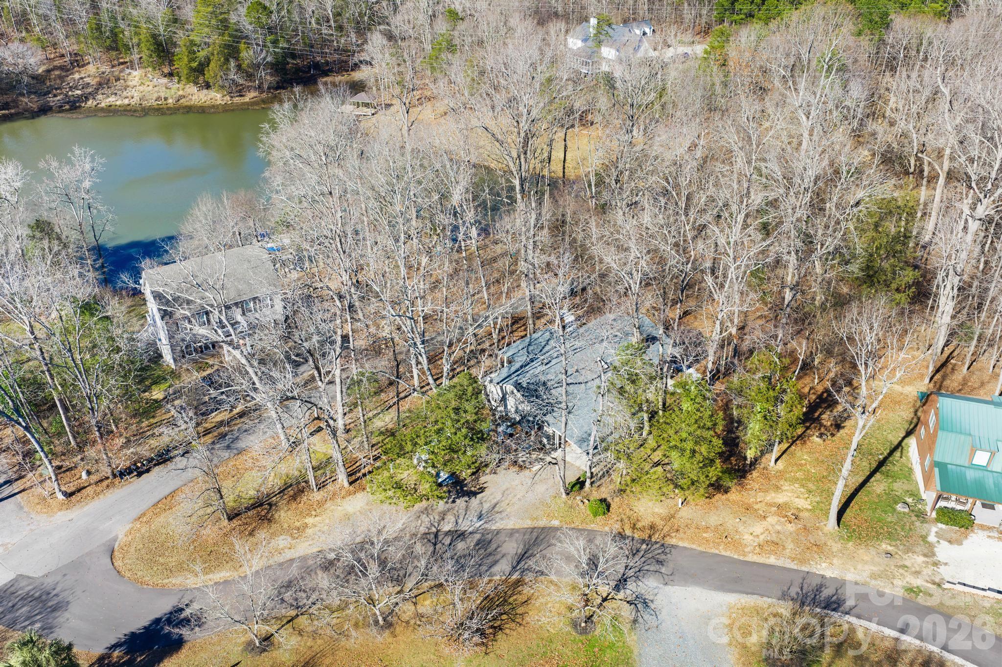 294 Carroll Cove — Clover