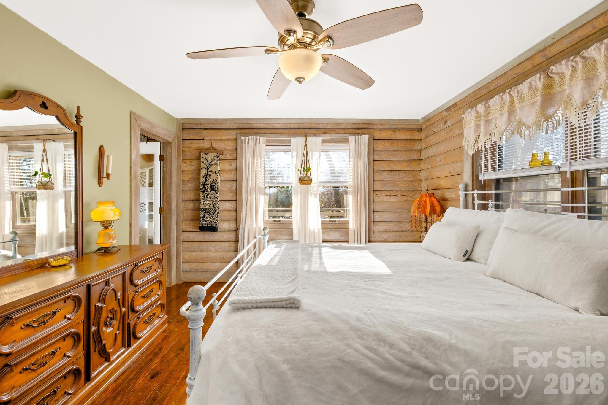 294 Carroll Cove — Clover