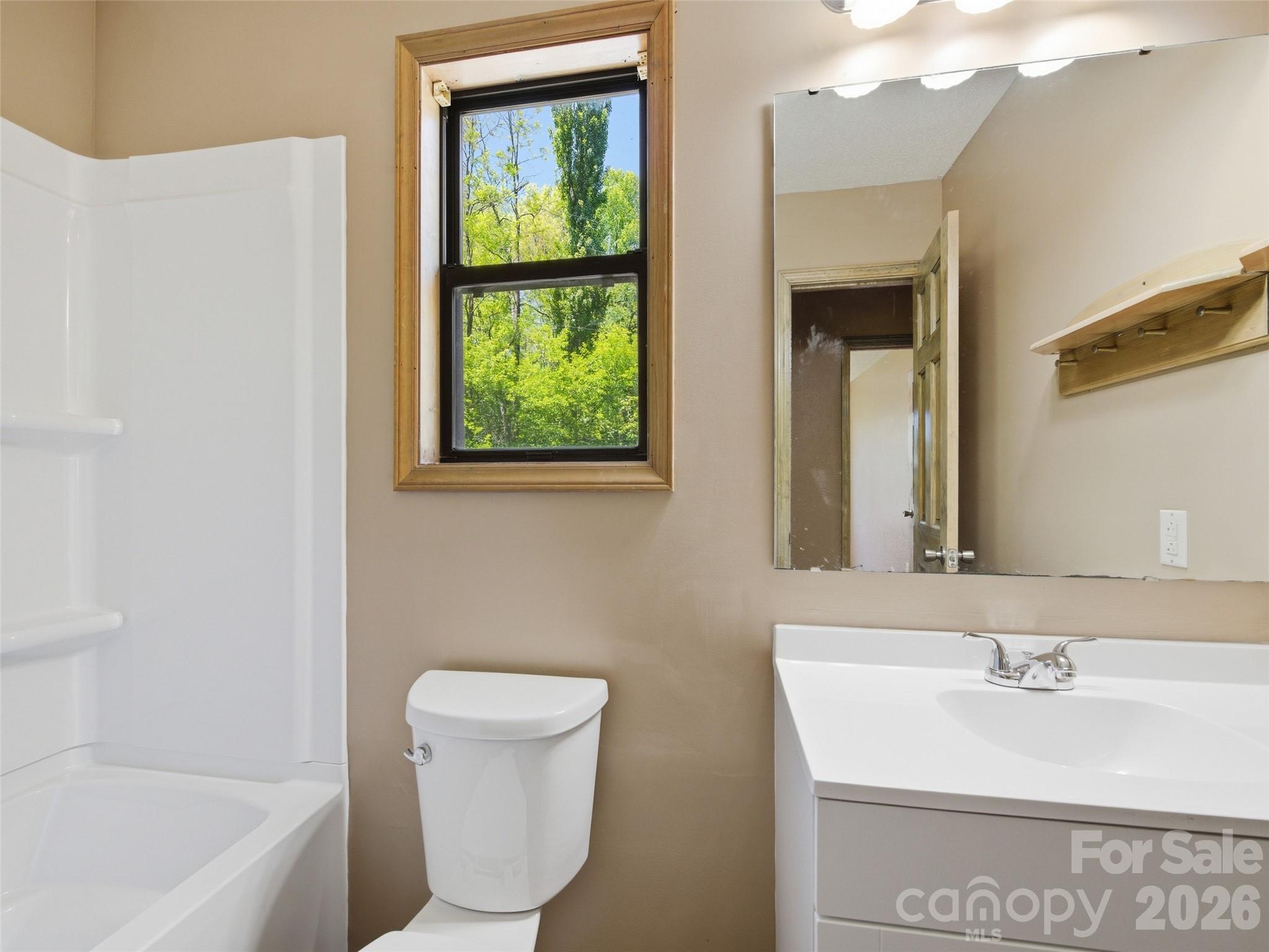 286 Pioneer Ridge Road — Canton