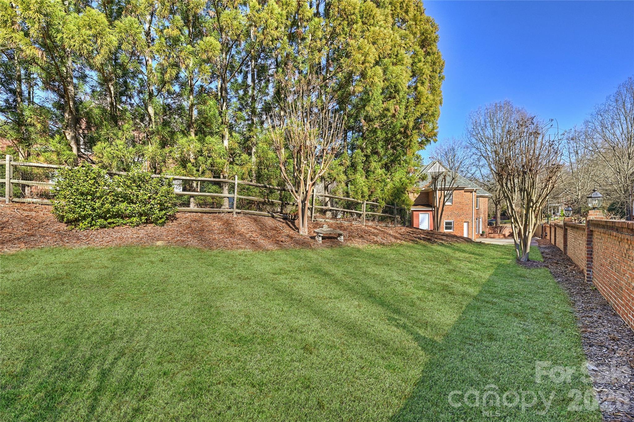 5242 Colony Road — Charlotte