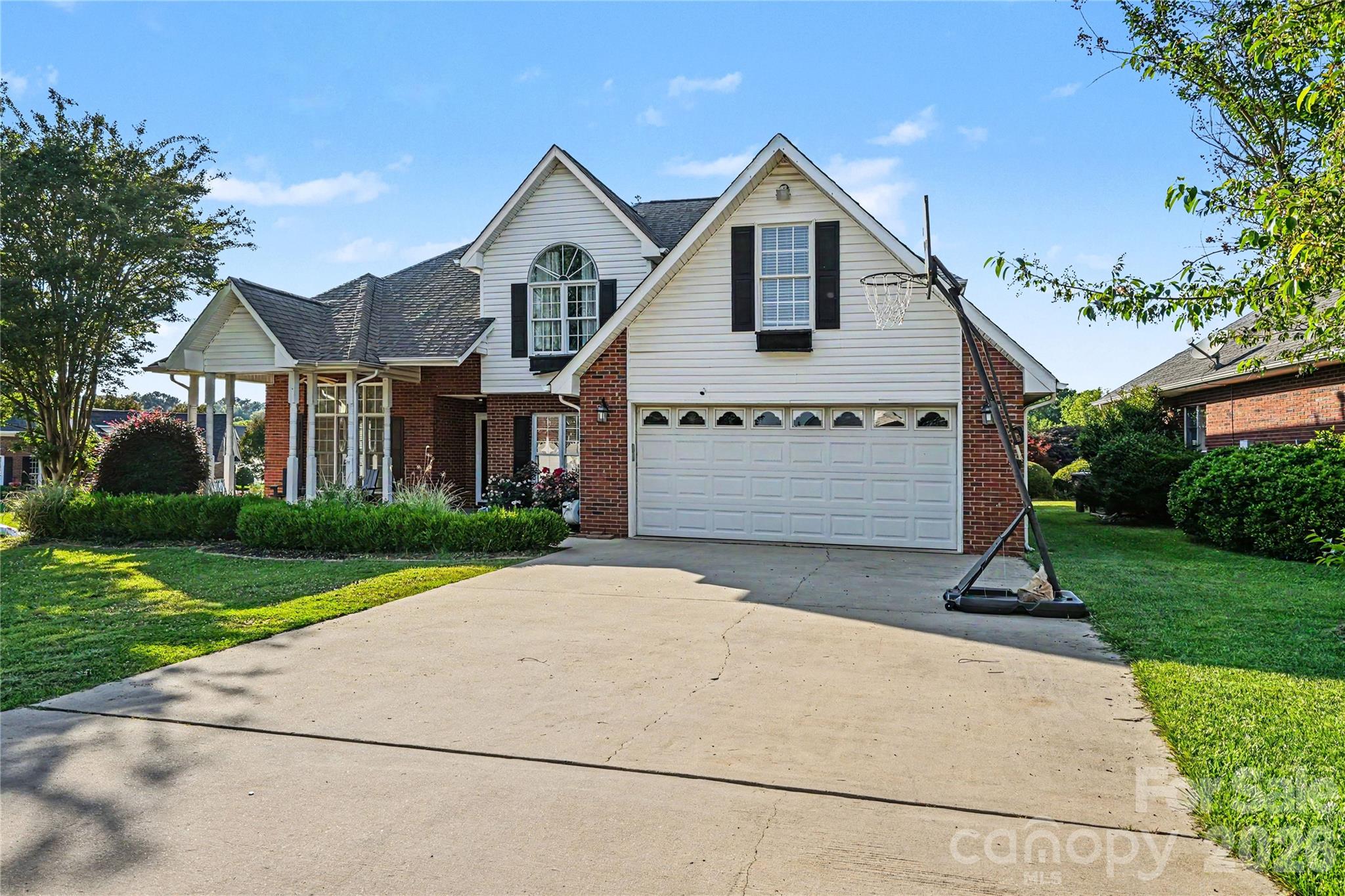 2305 Pinefield Court — Gastonia